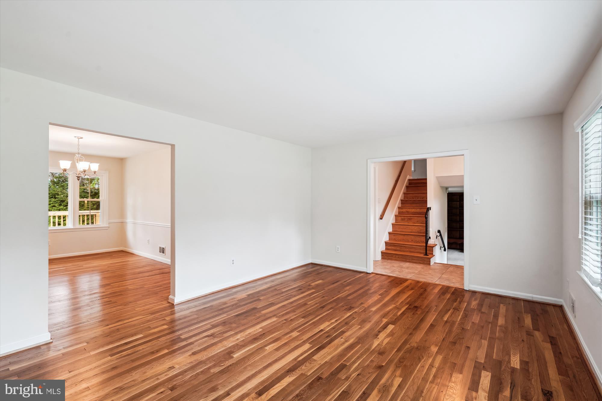 5808 SUNDERLAND COURT