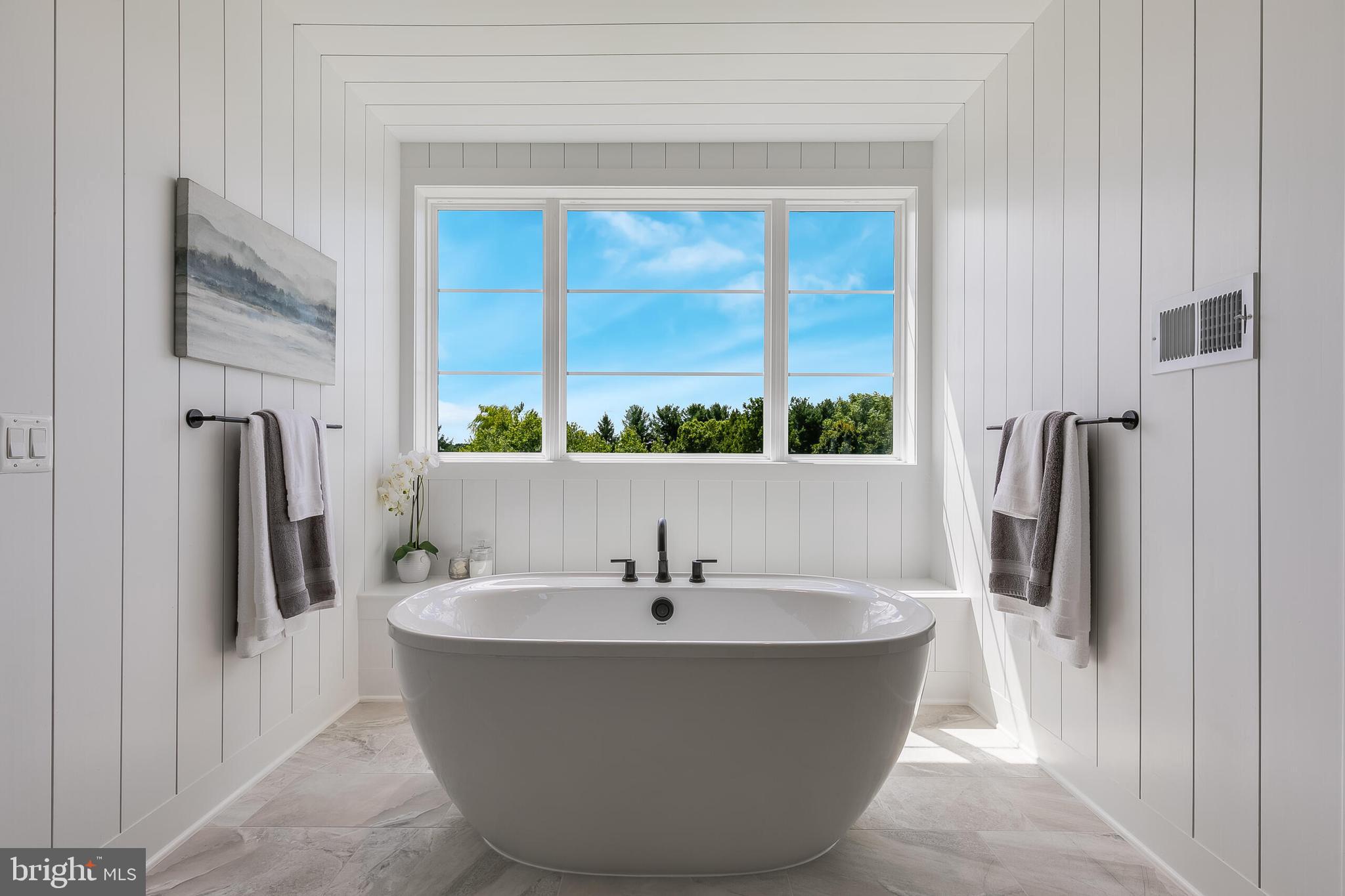 POTOMAC CHASE - Residential