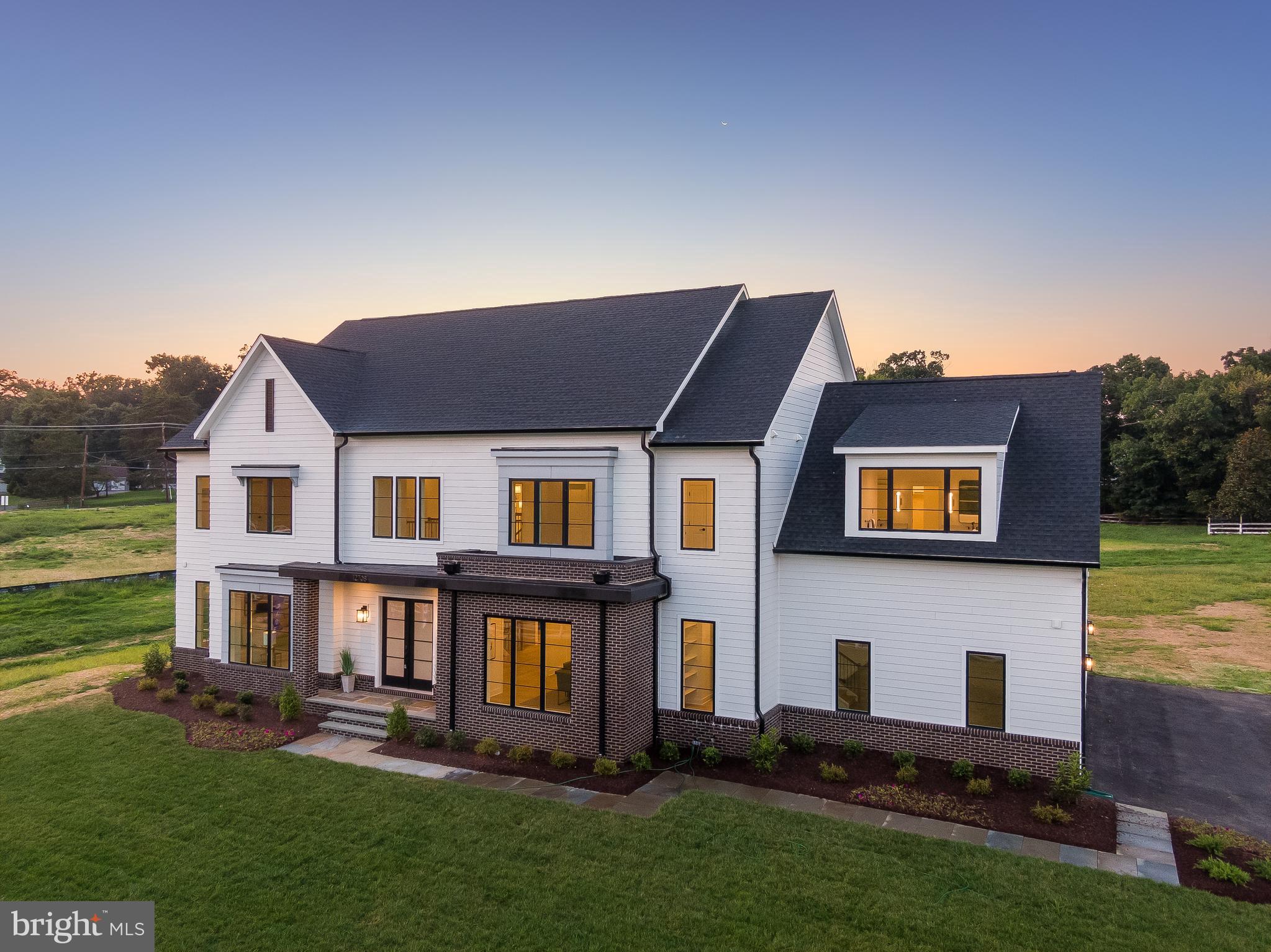 POTOMAC CHASE - Residential