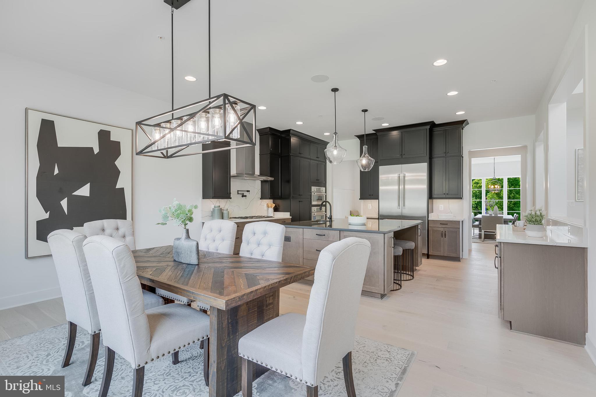 POTOMAC CHASE - Residential