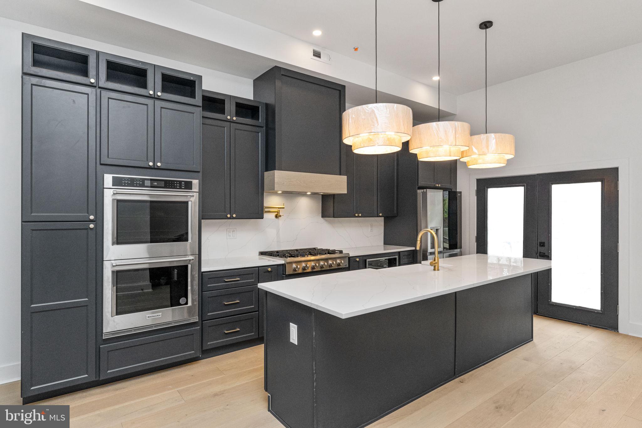 MANAYUNK - Residential