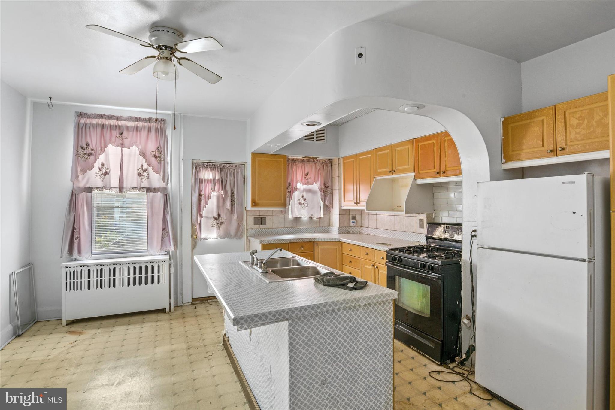 BELAIR-EDISON - Residential