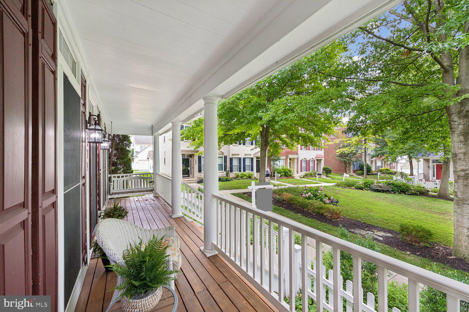 1379 MAIN STREET