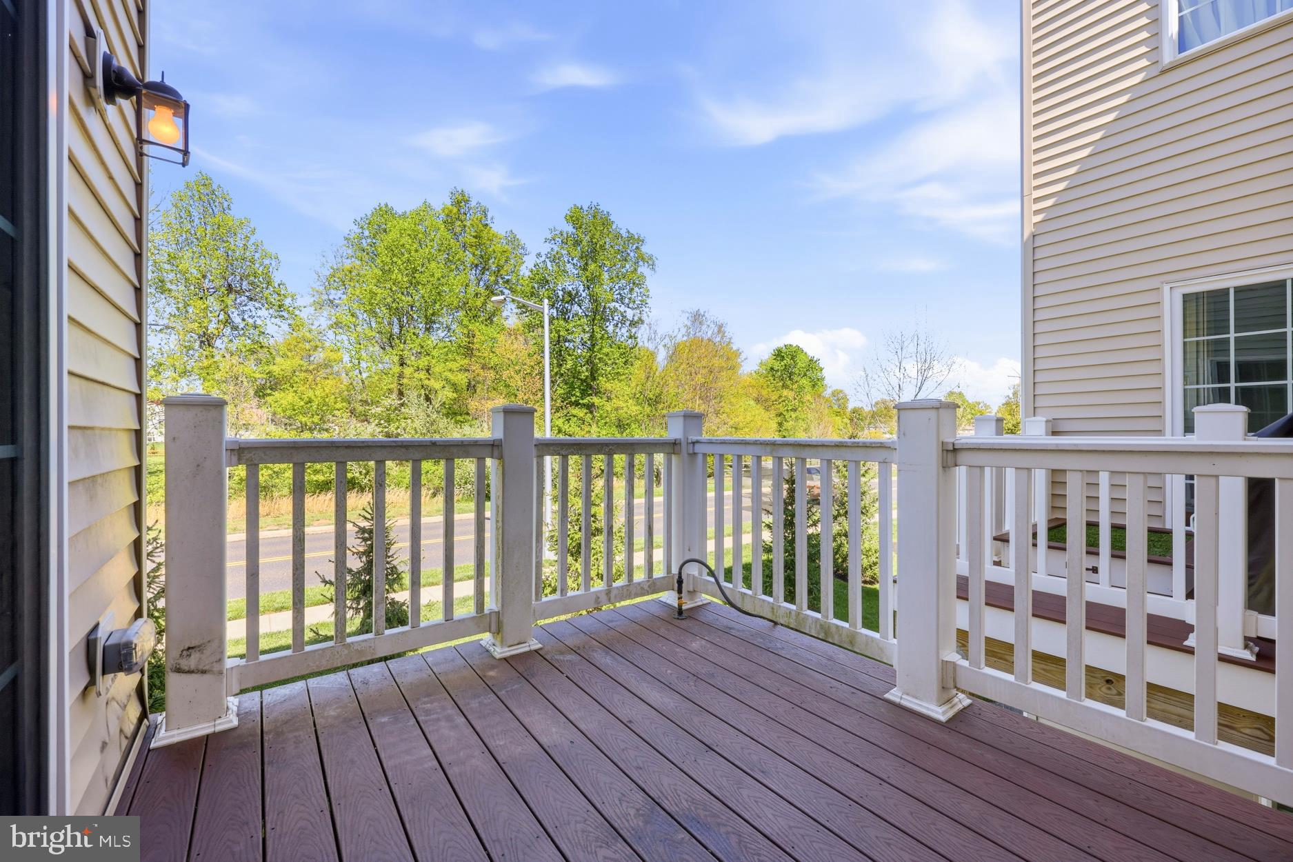 HIGH GROVE - Residential