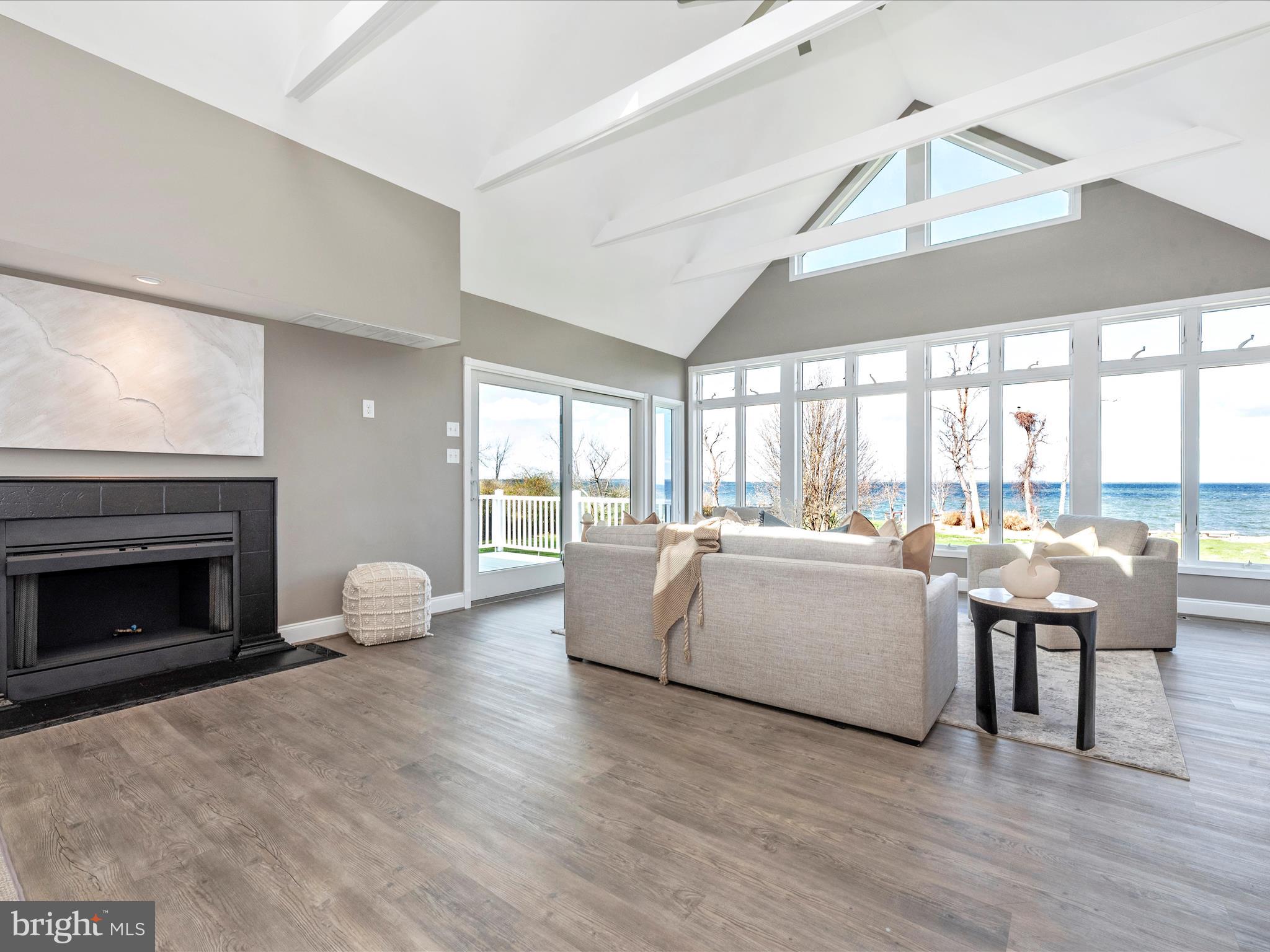 LOVE POINT - Residential