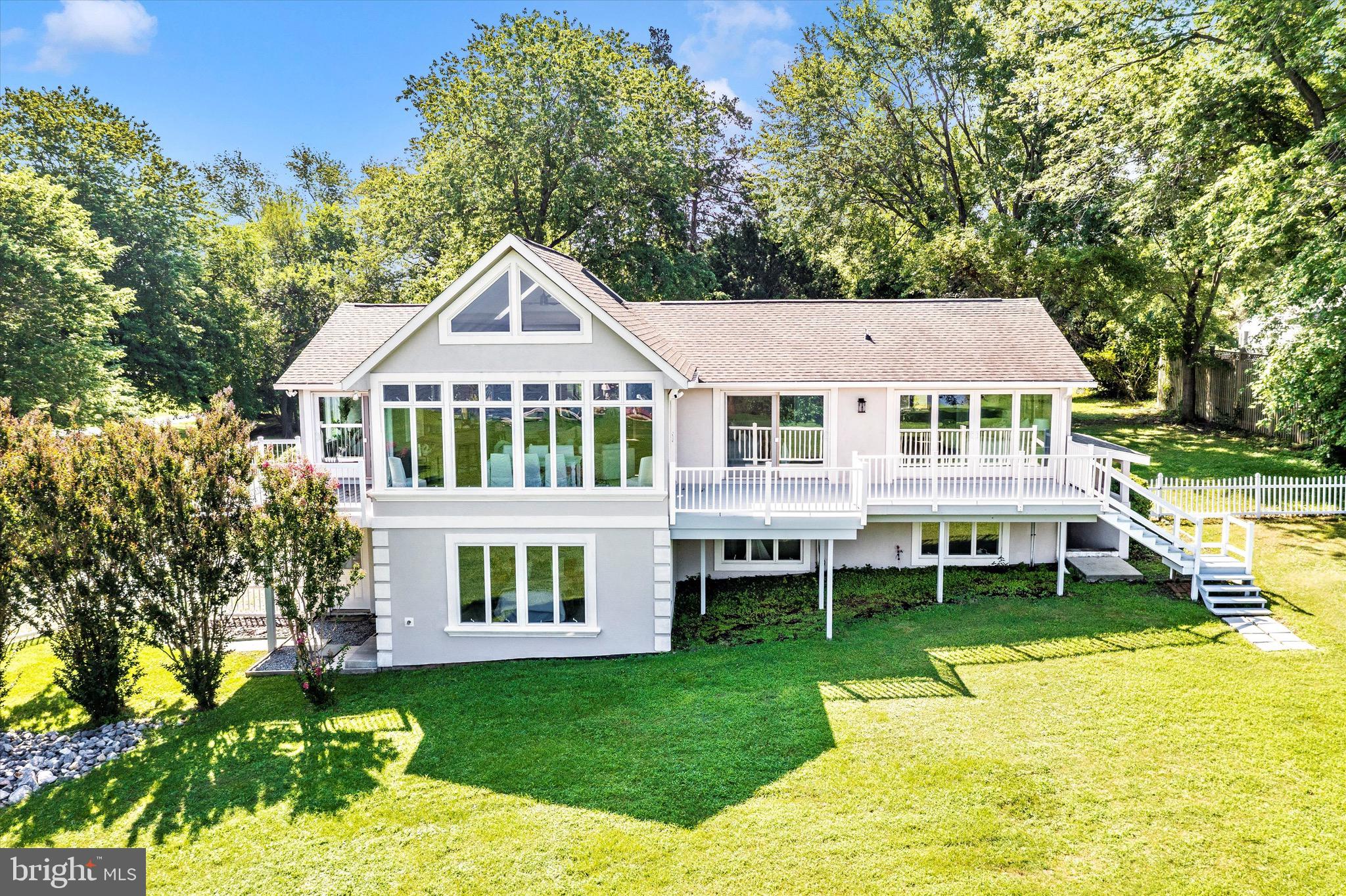 LOVE POINT - Residential