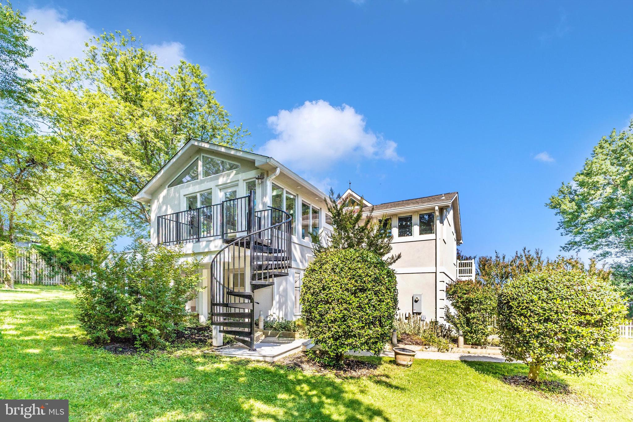 LOVE POINT - Residential