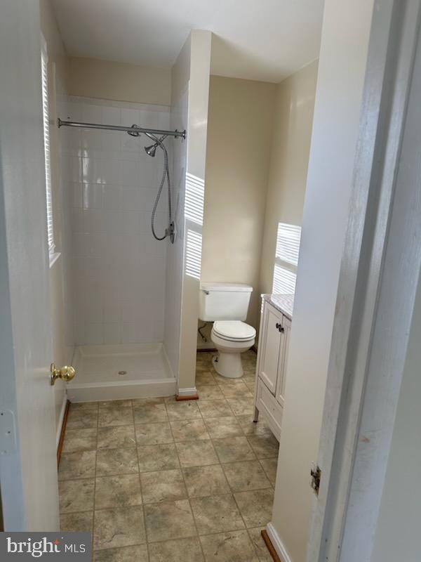 OAKRIDGE / COUNTRY RIDGE - Residential Lease