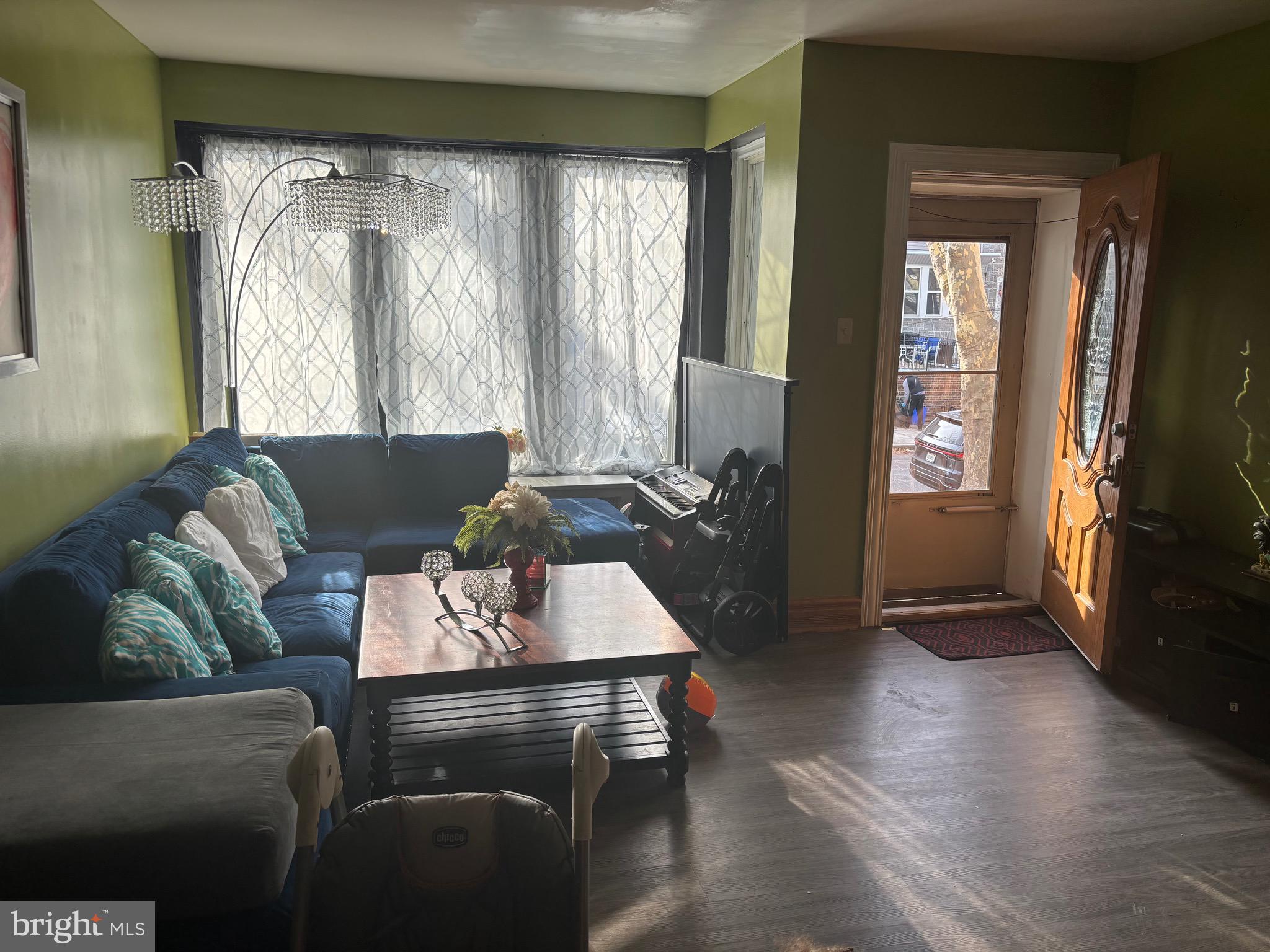 MAYFAIR - Residential