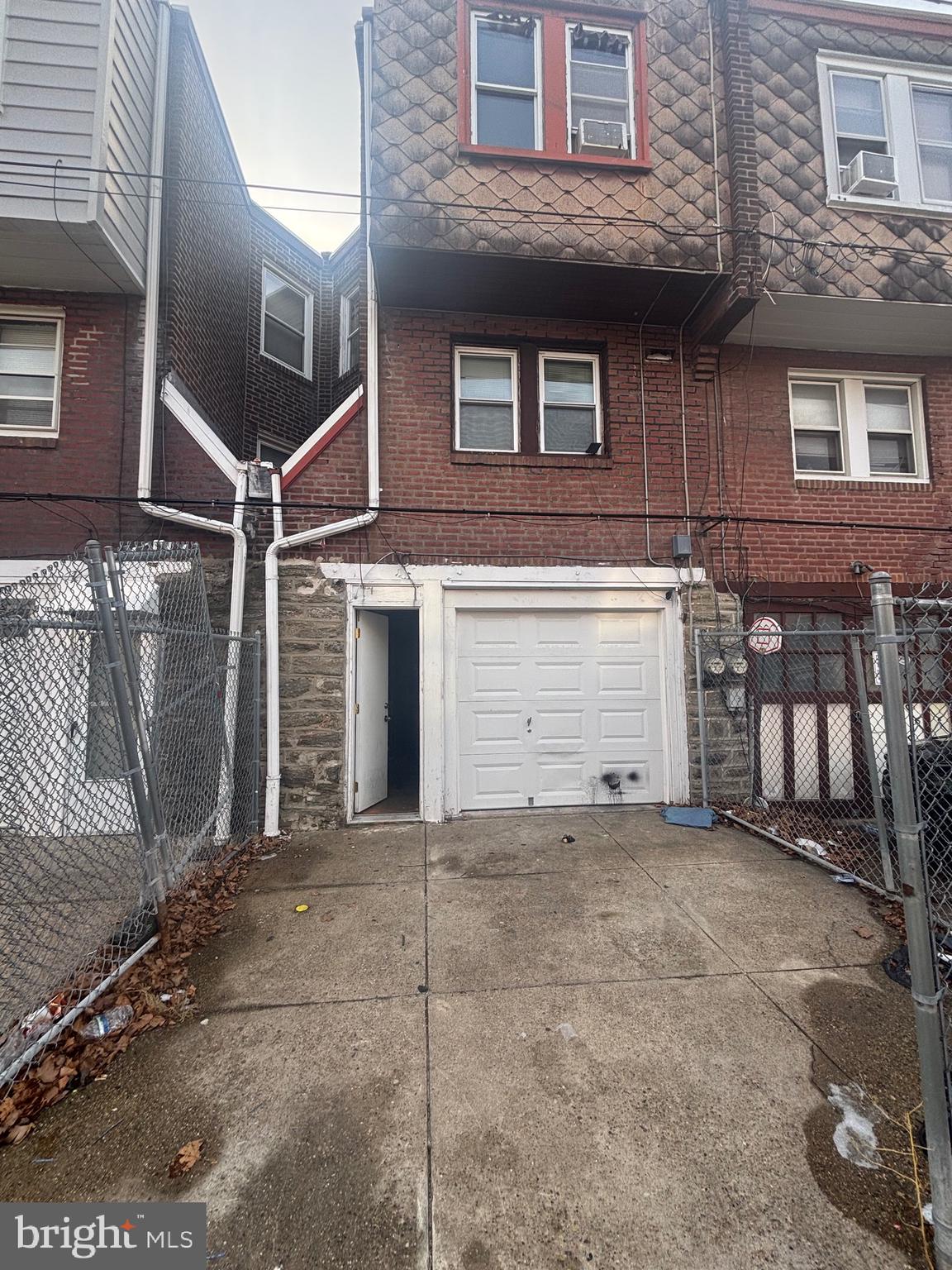 MAYFAIR - Residential