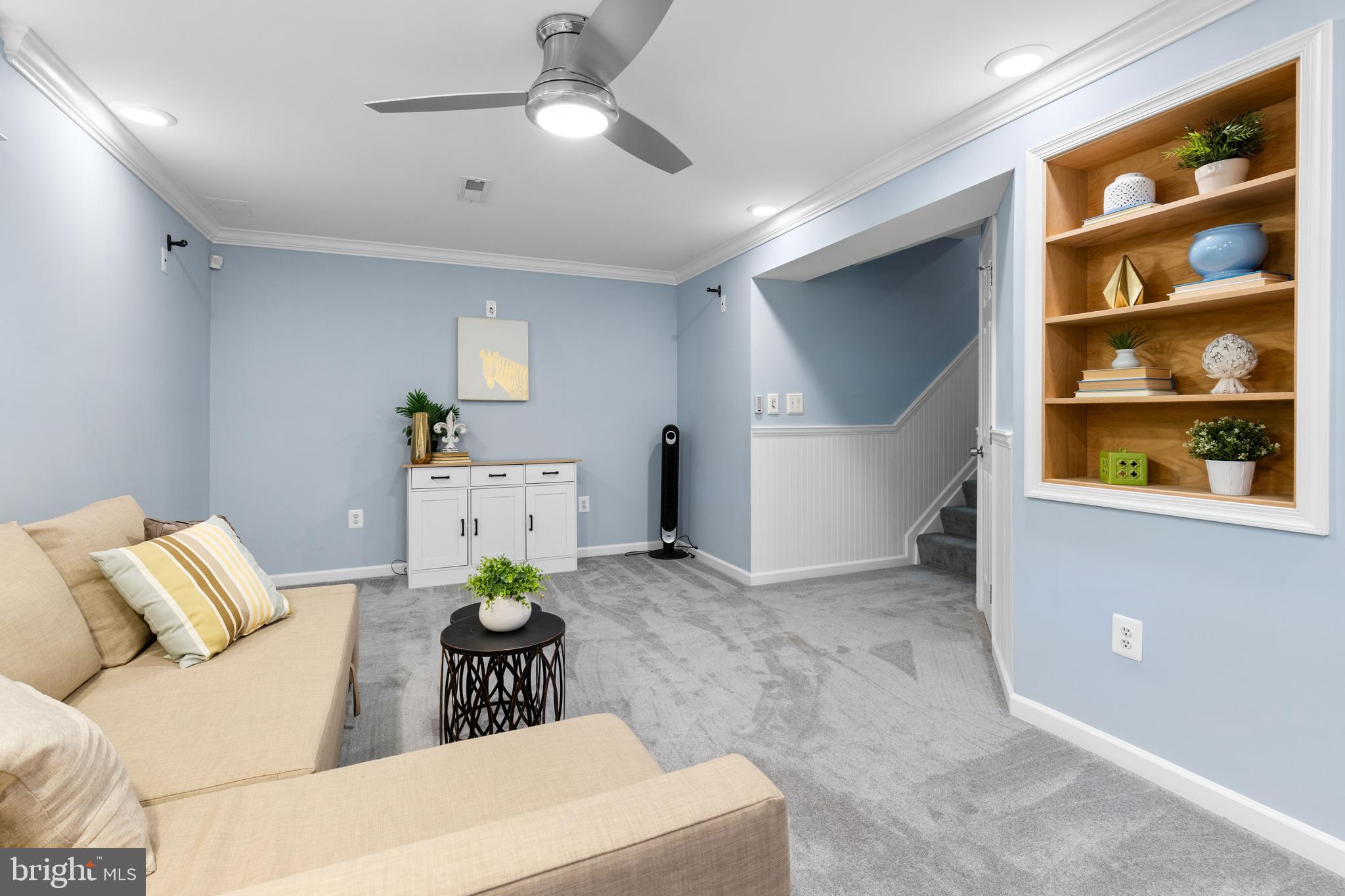 MONTCLAIR - Residential