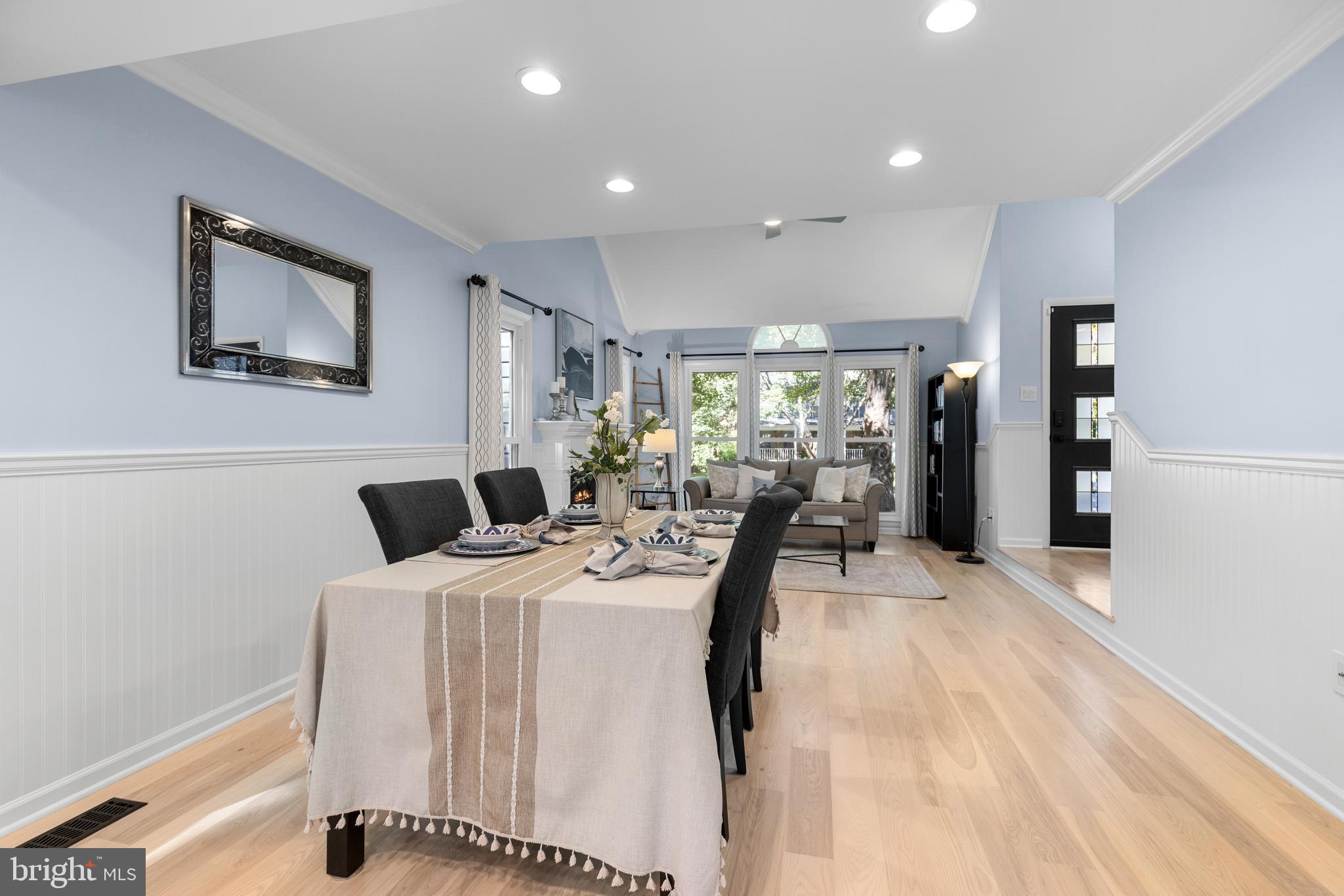 MONTCLAIR - Residential