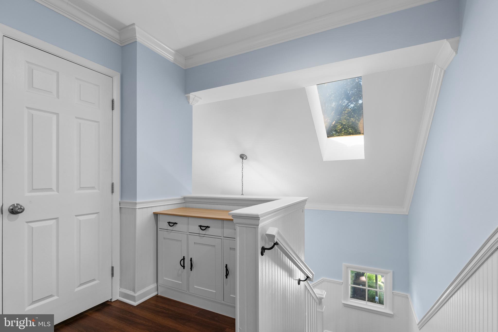 MONTCLAIR - Residential