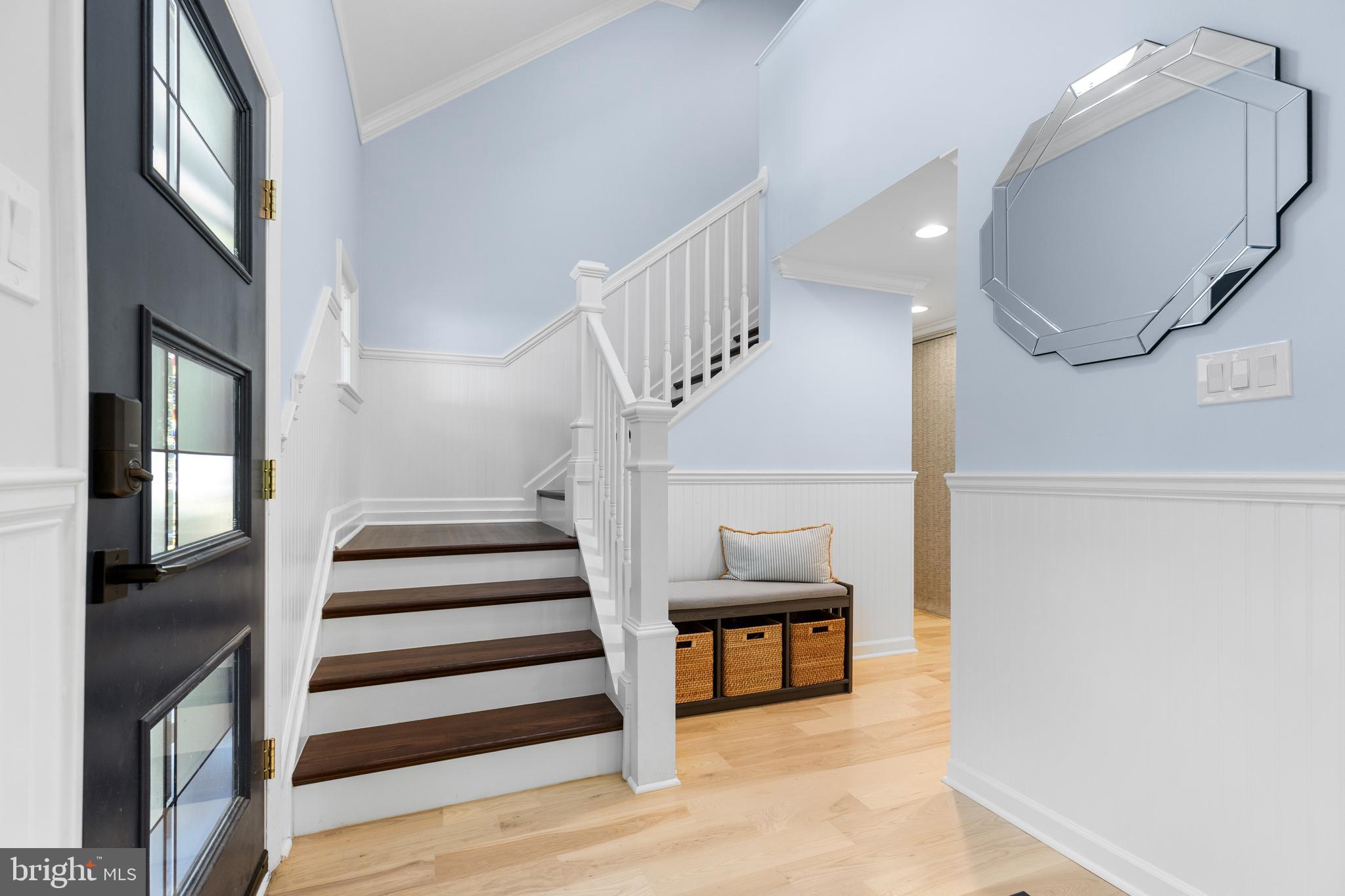 MONTCLAIR - Residential