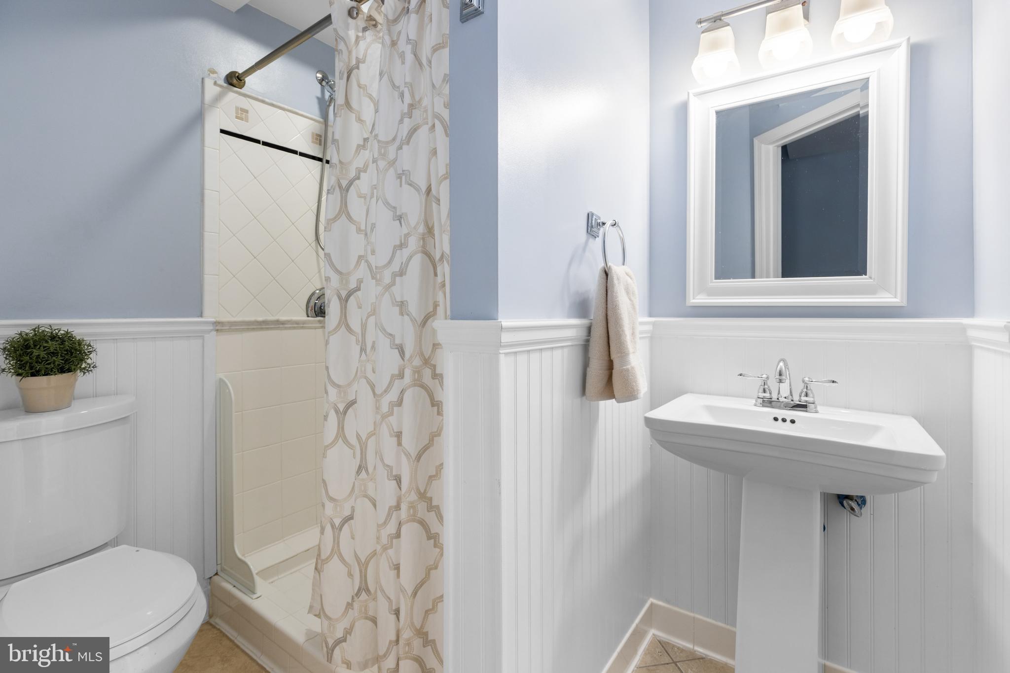 MONTCLAIR - Residential