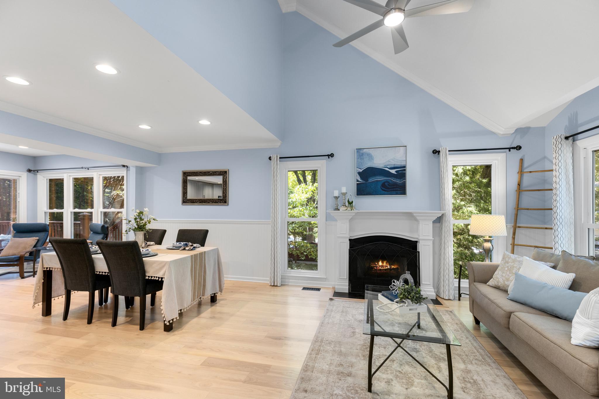 MONTCLAIR - Residential