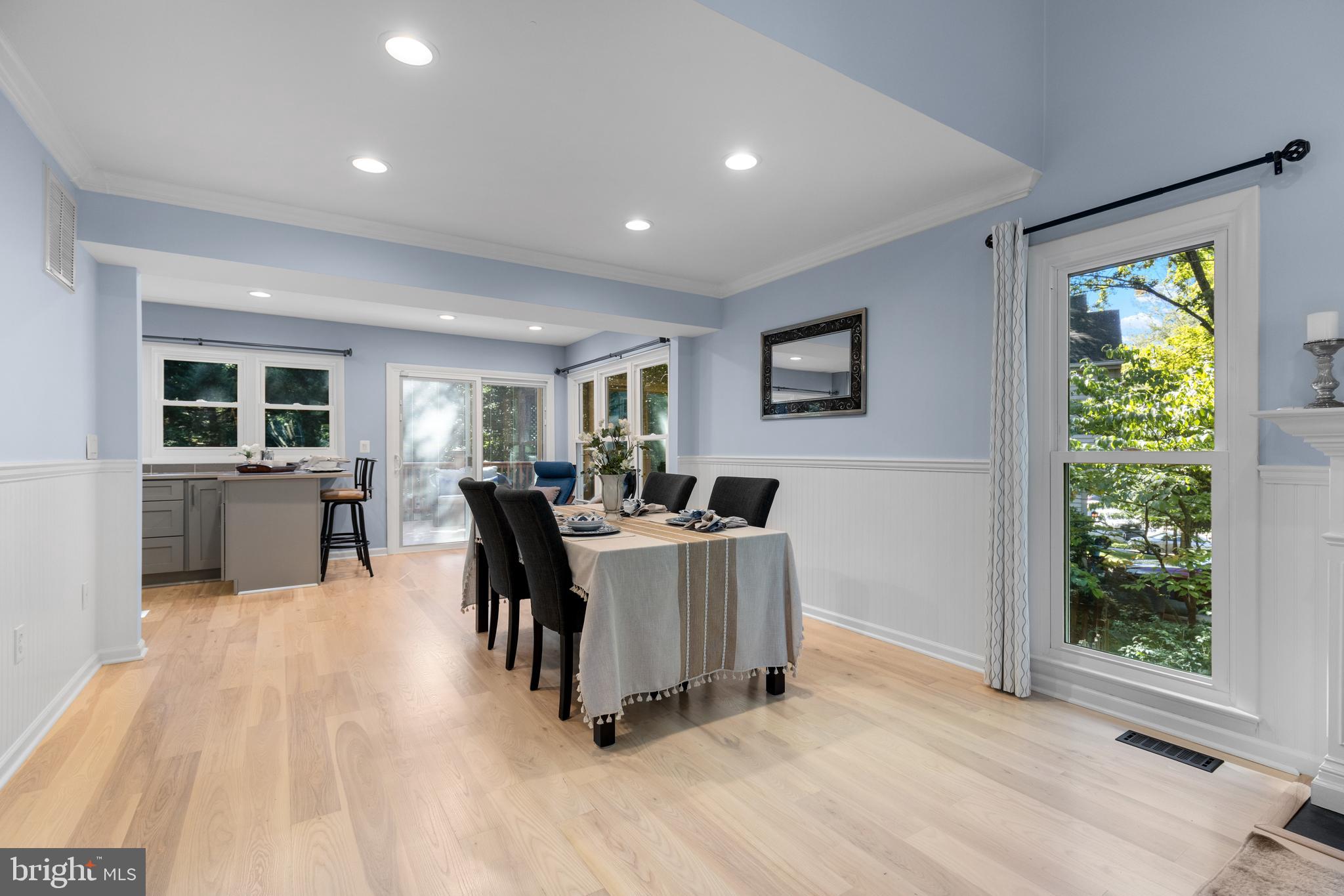 MONTCLAIR - Residential