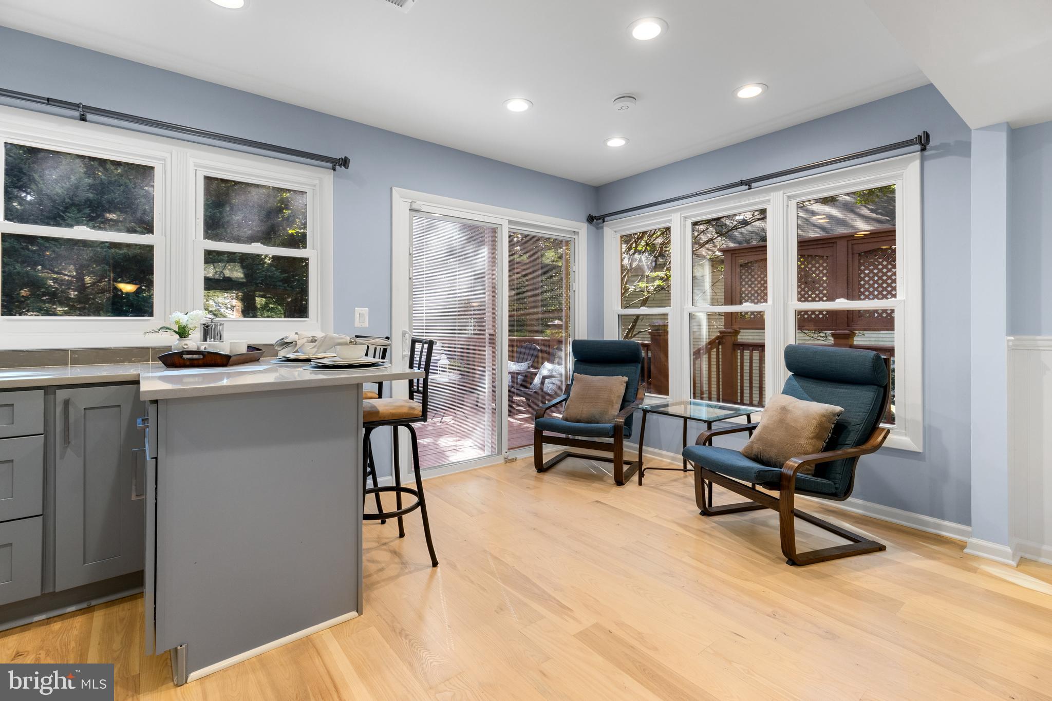 MONTCLAIR - Residential