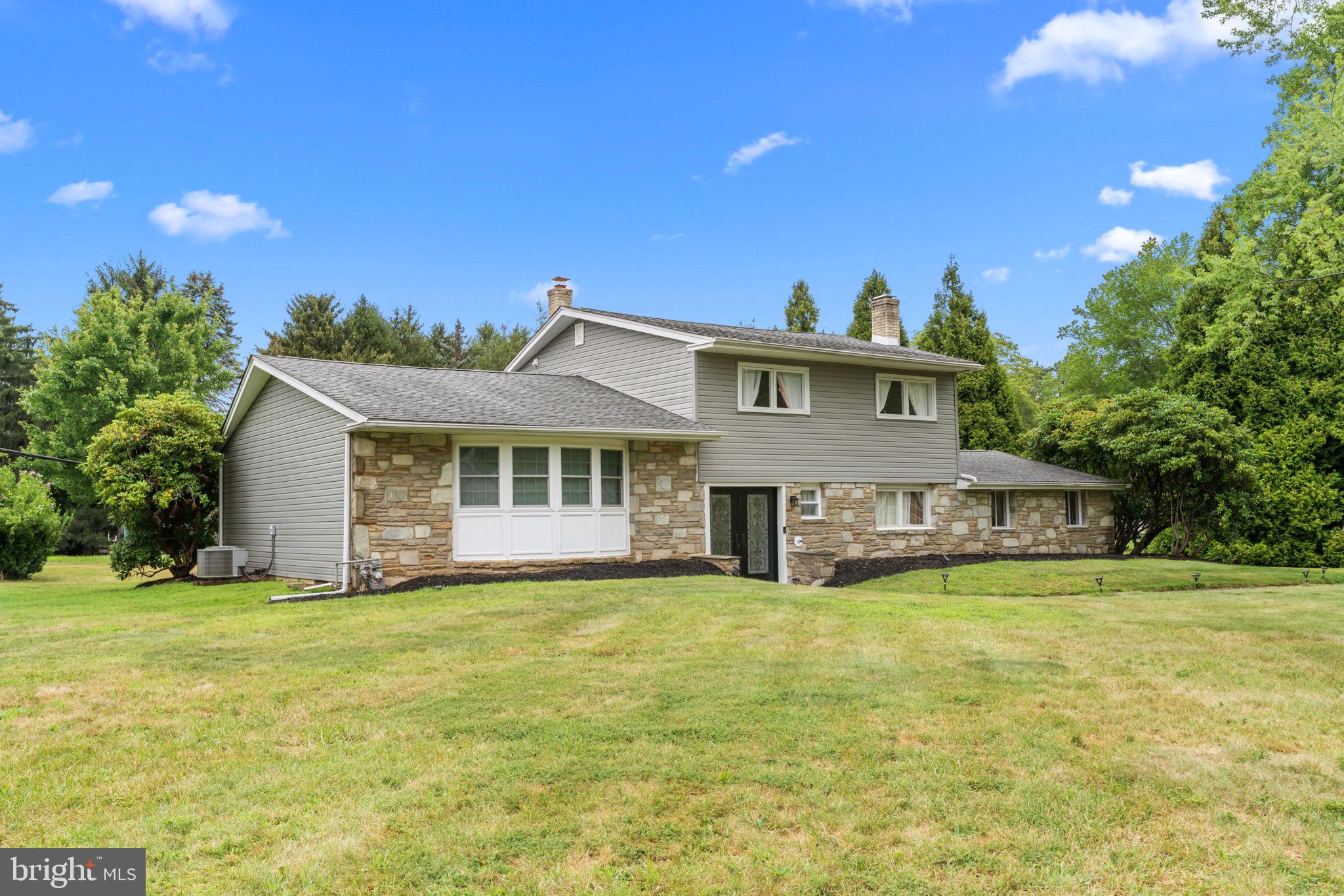 MAPLE GLEN - Residential