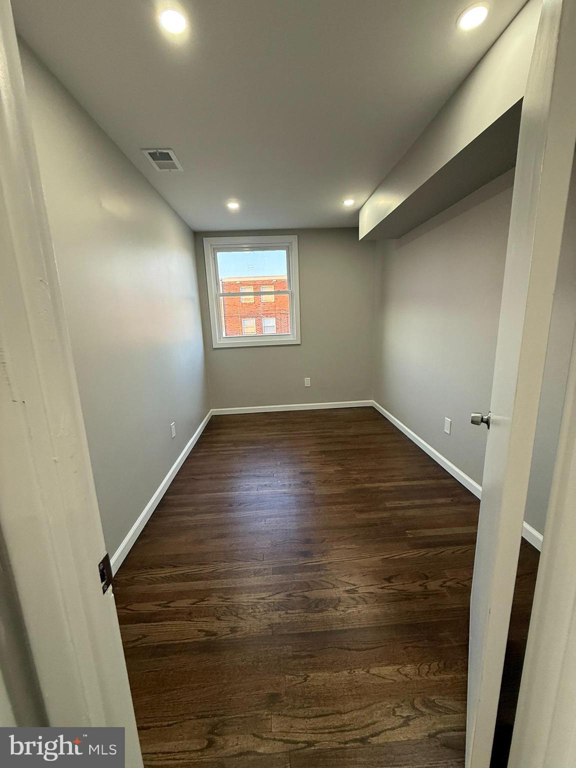 RHAWNHURST - Residential Lease