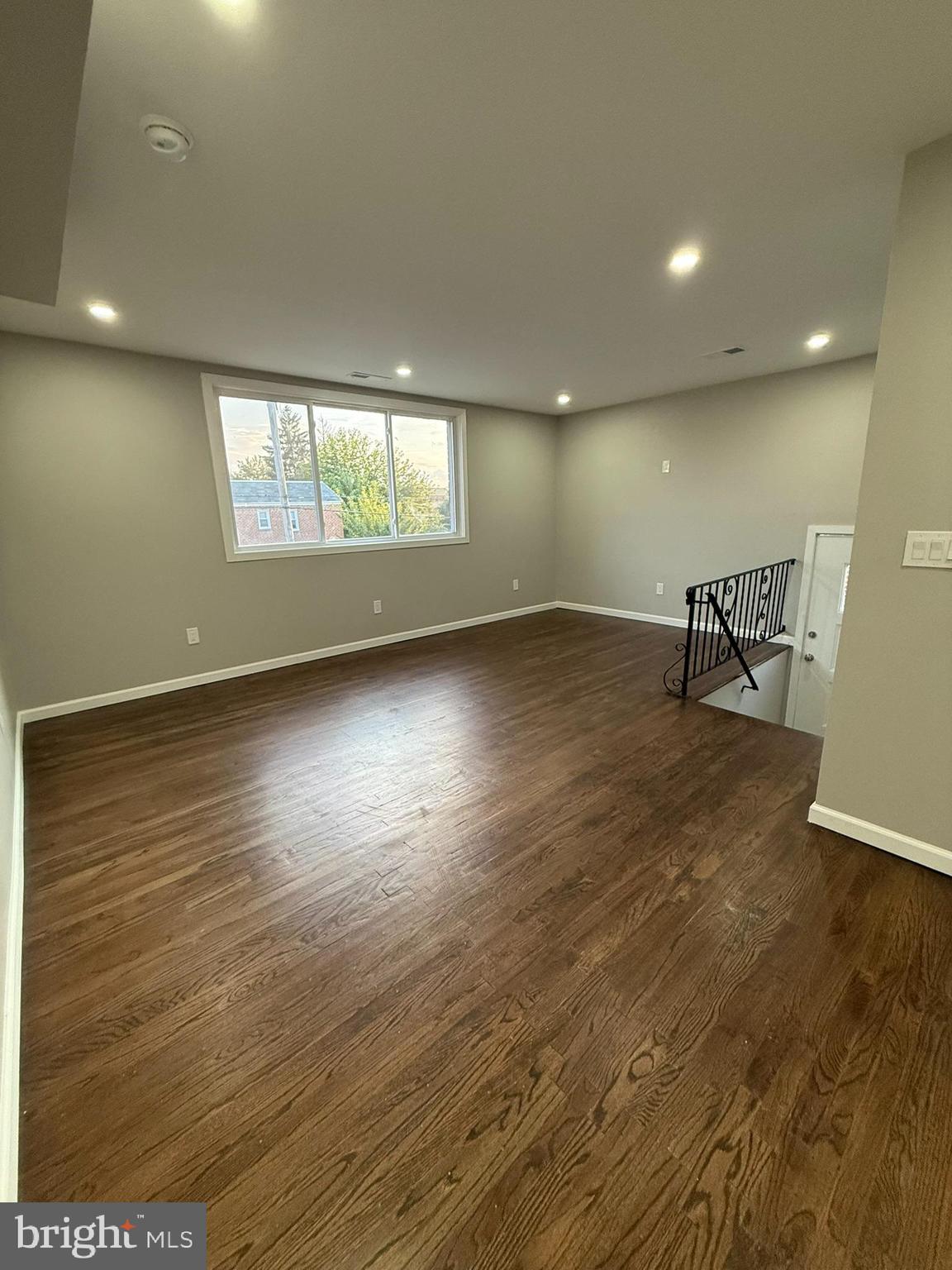 RHAWNHURST - Residential Lease