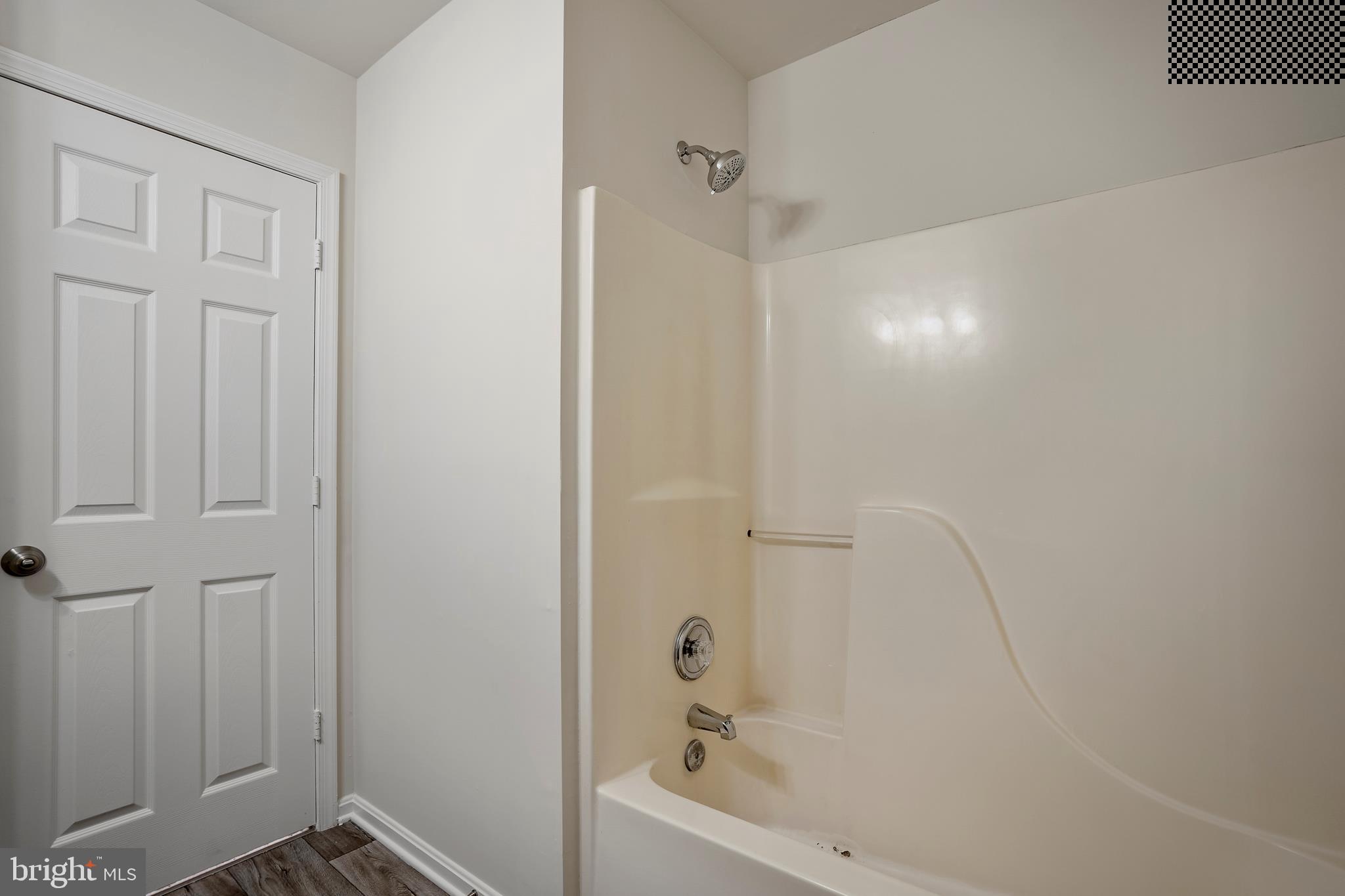 WAYSIDE VILLAGE - Residential