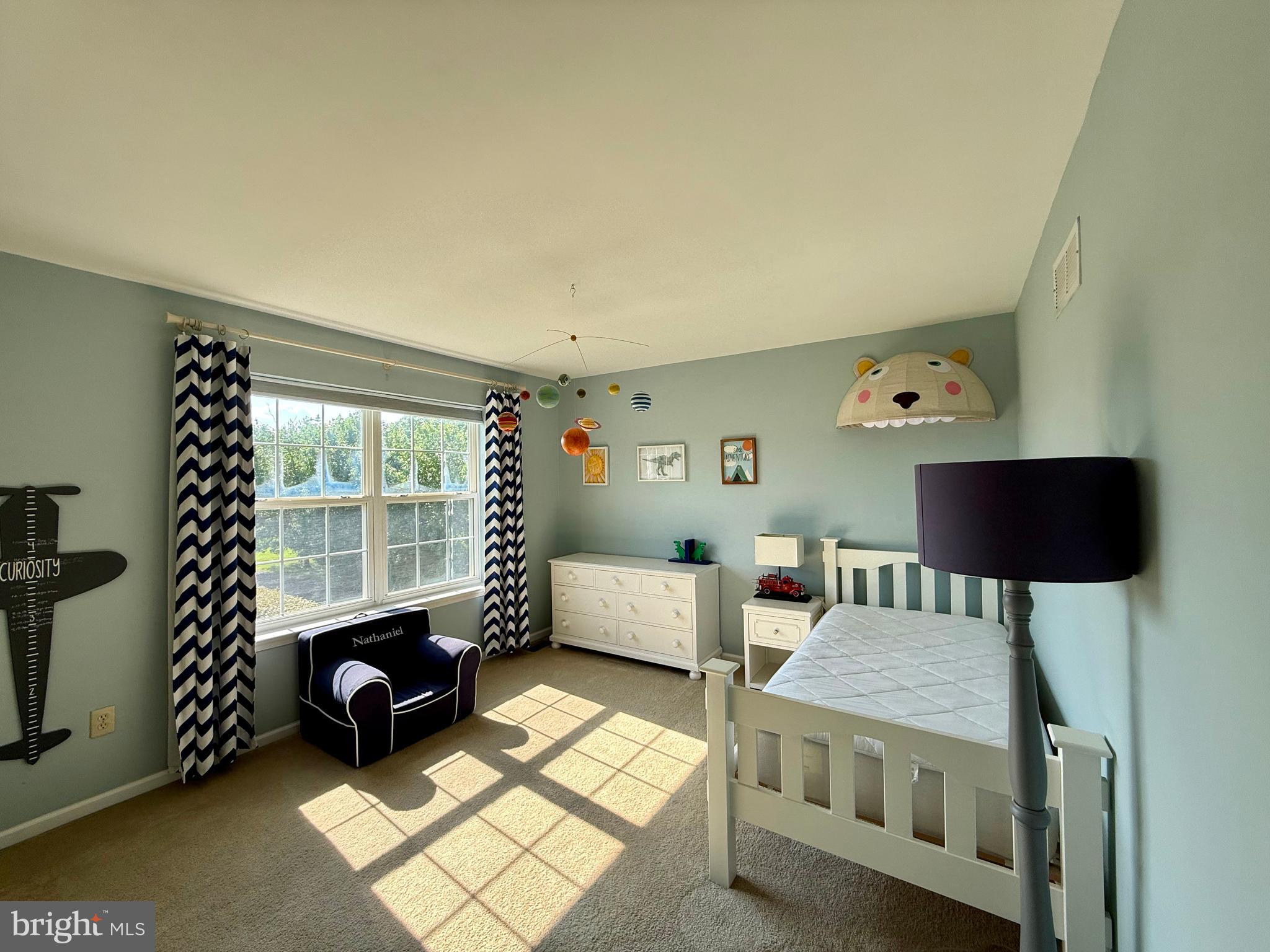 SCHWENKSVILLE - Residential