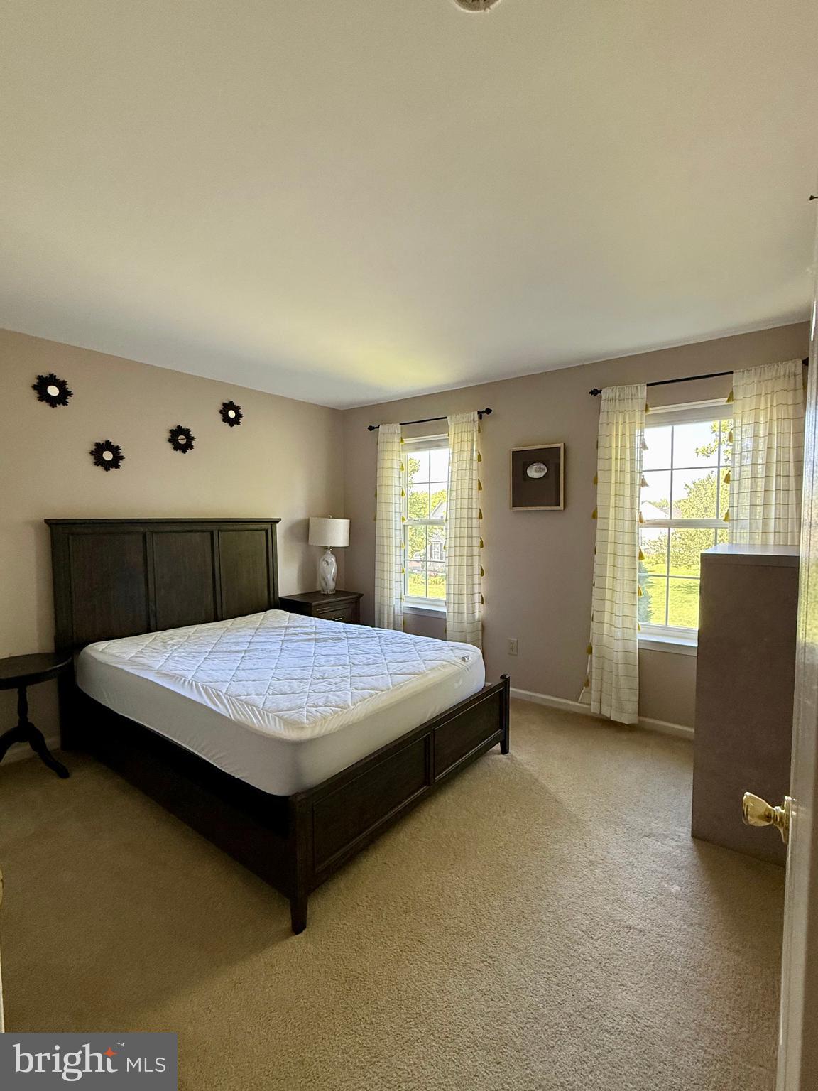 SCHWENKSVILLE - Residential