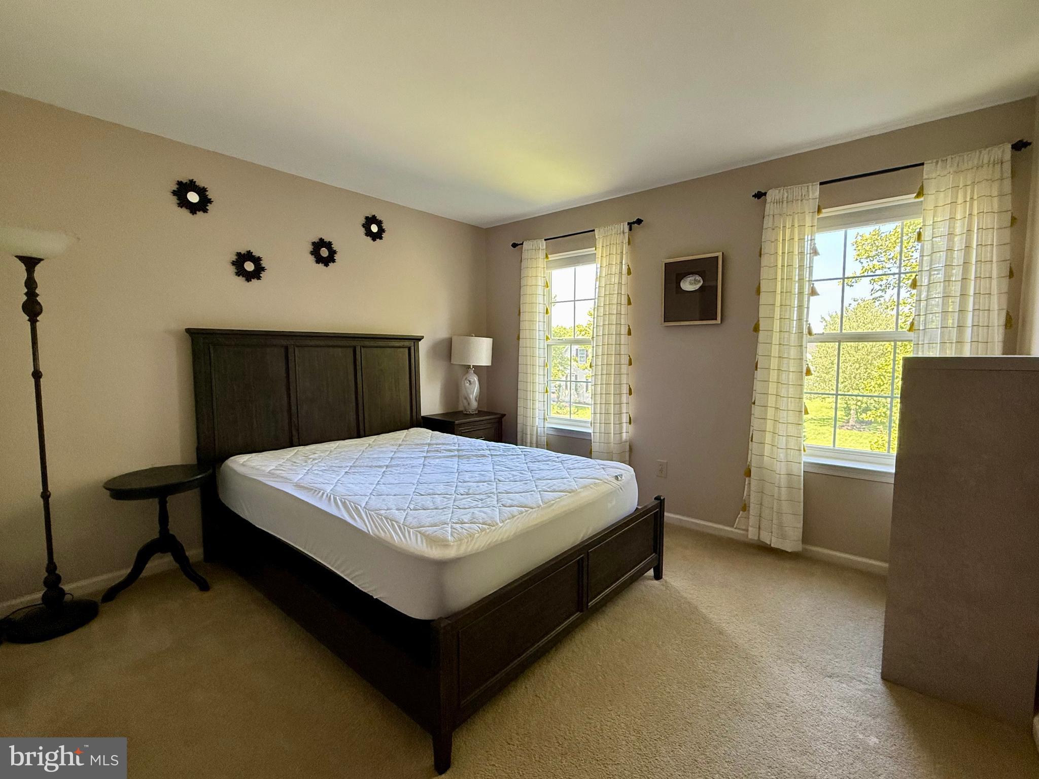 SCHWENKSVILLE - Residential