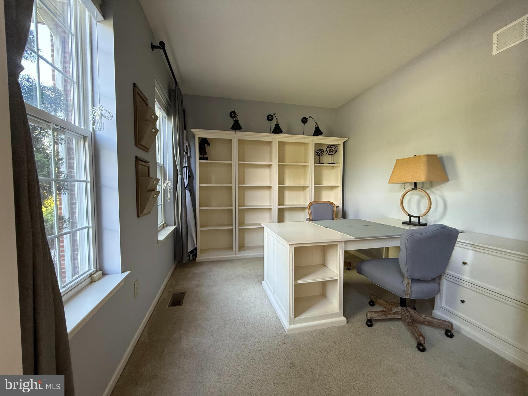 SCHWENKSVILLE - Residential