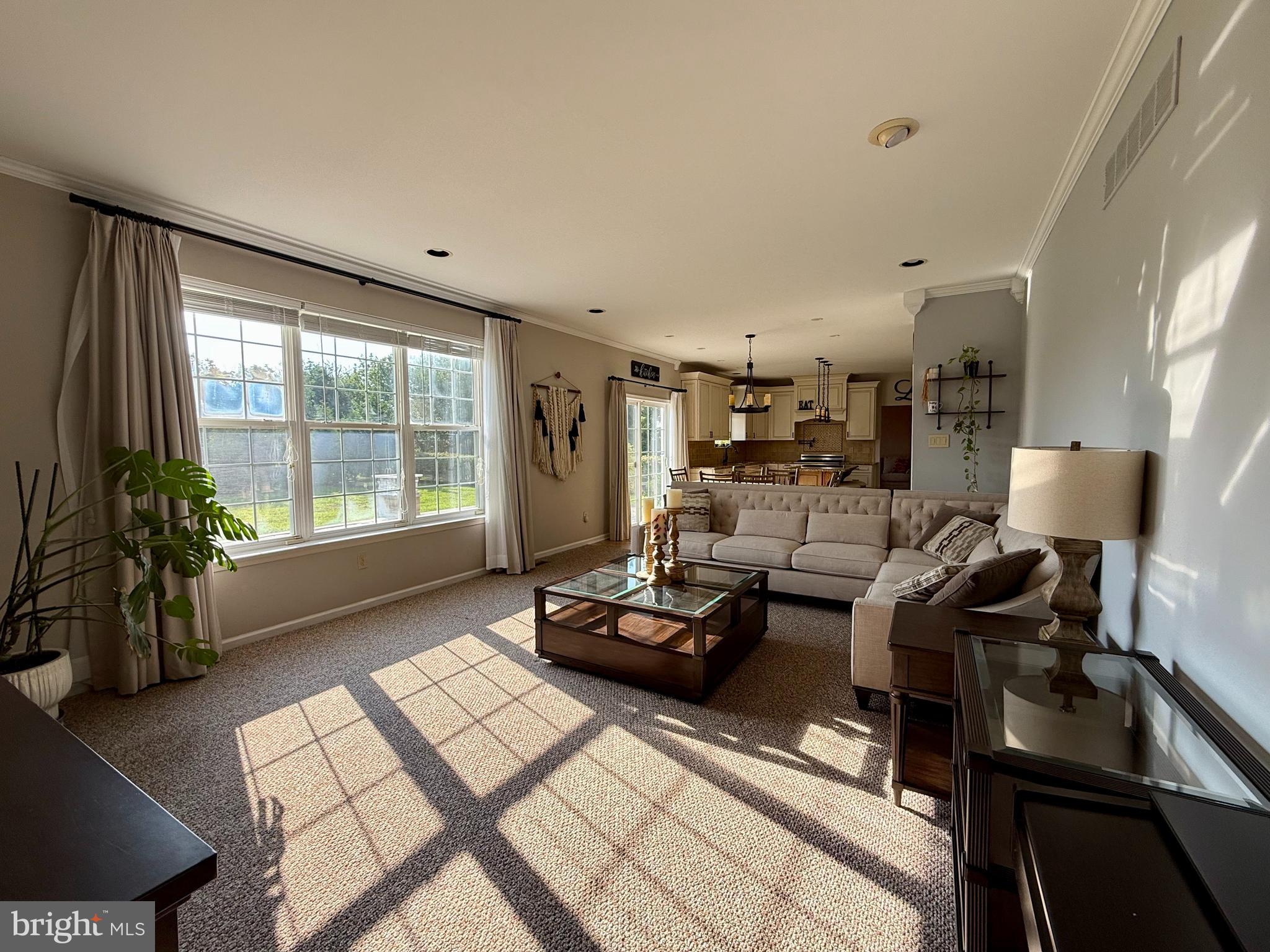 SCHWENKSVILLE - Residential