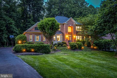 12390 FALKIRK DRIVE FAIRFAX VA 22033