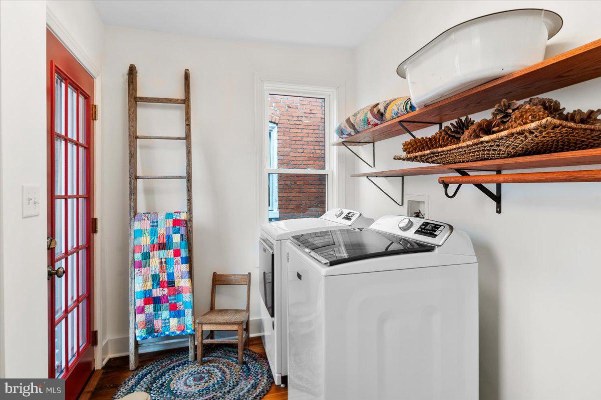 DOWNTOWN FREDERICK - Residential