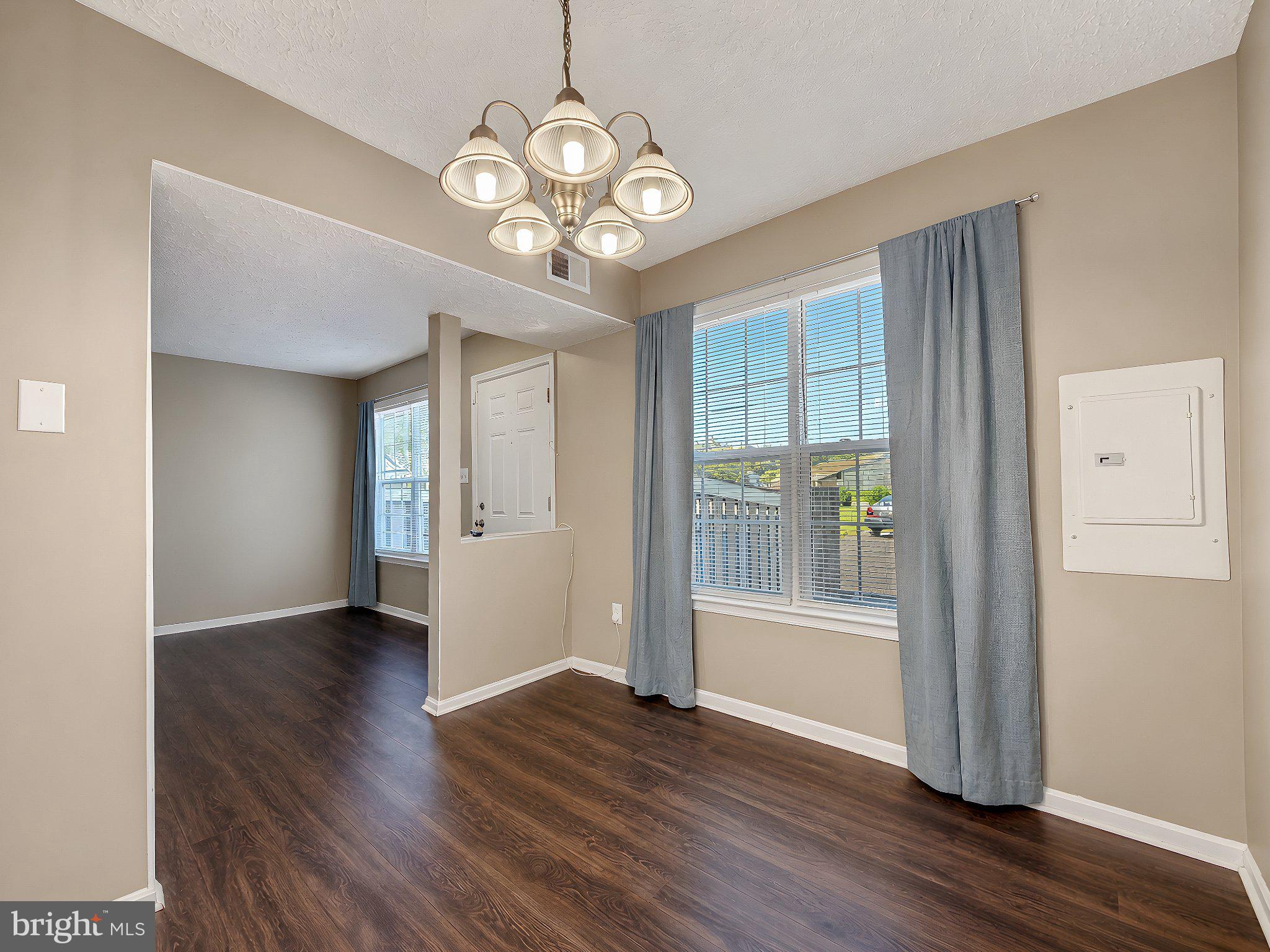 46349 COLUMBUS DRIVE 306