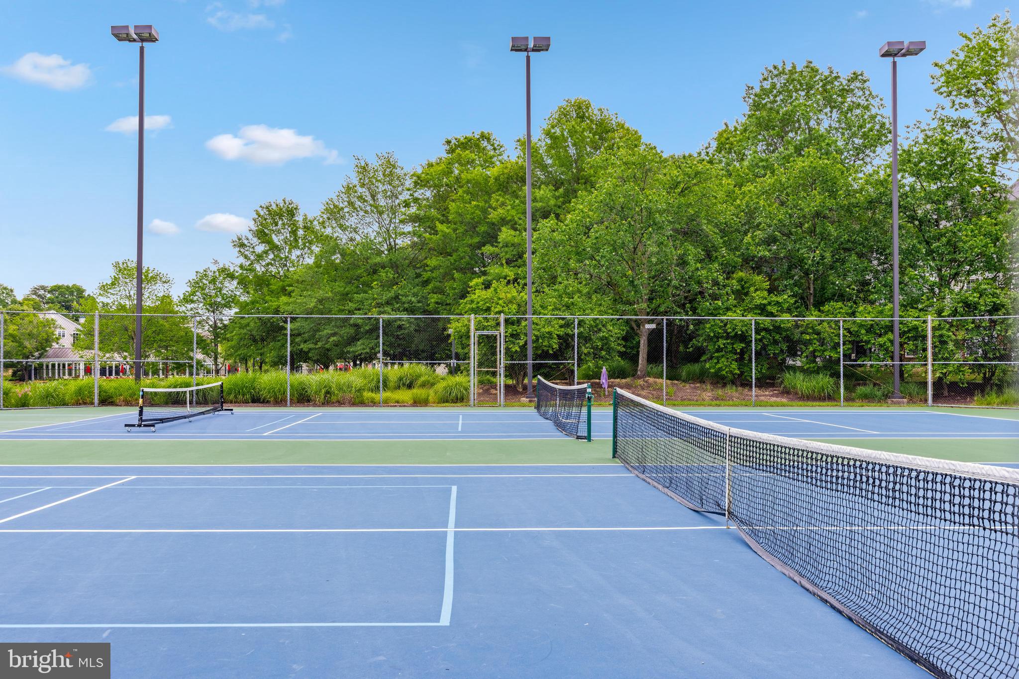 PINEY ORCHARD - Residential