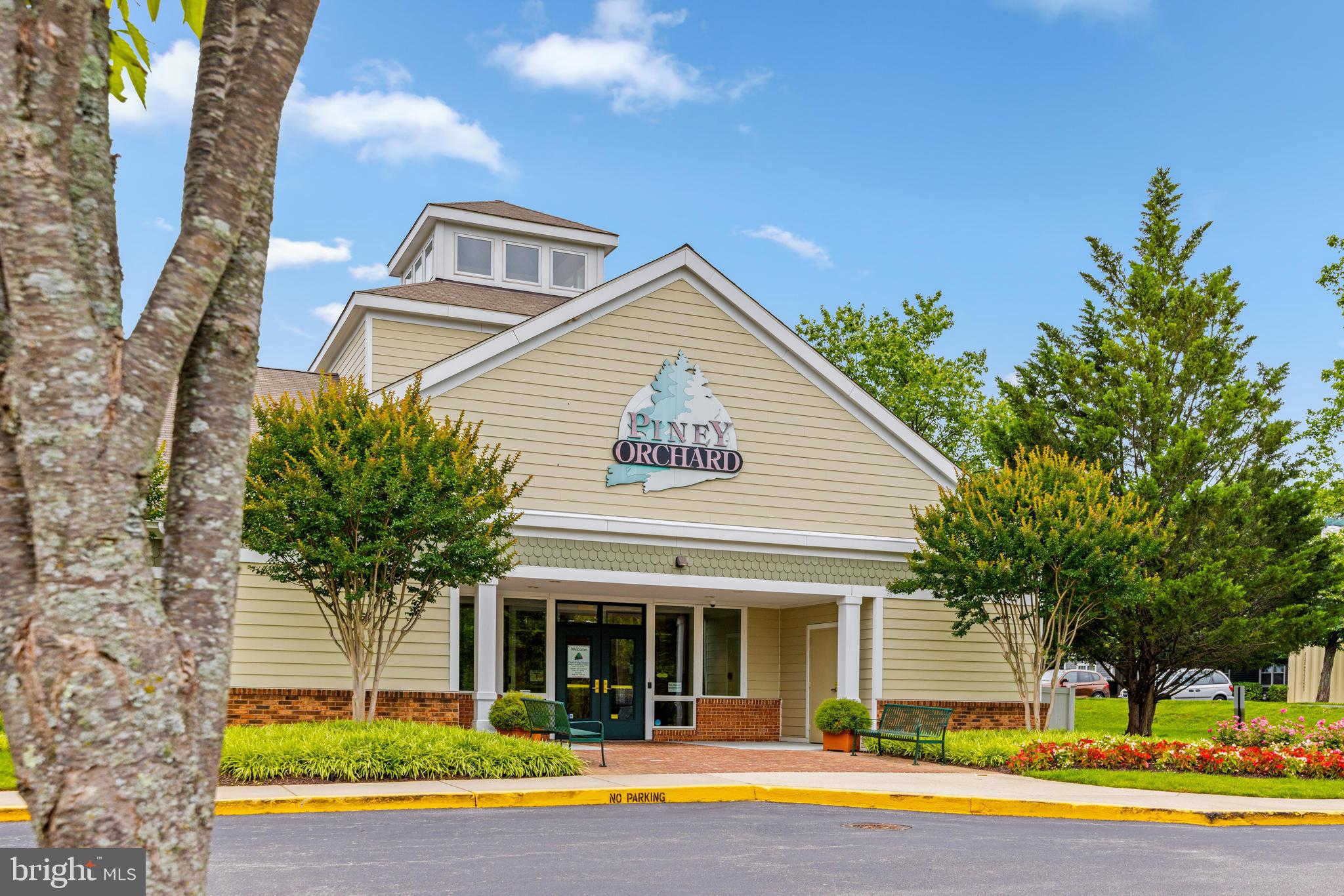 PINEY ORCHARD - Residential