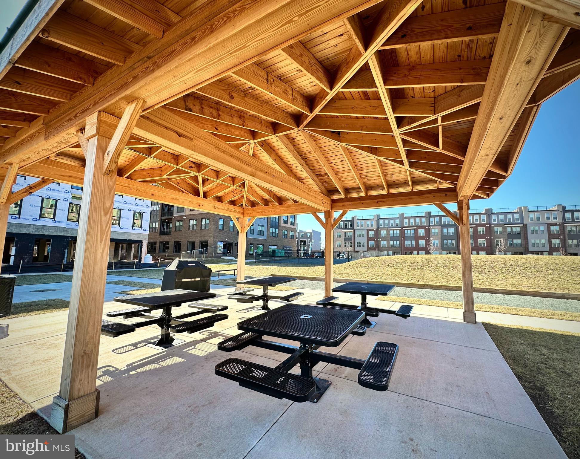 WAXPOOL CROSSING - Residential Lease