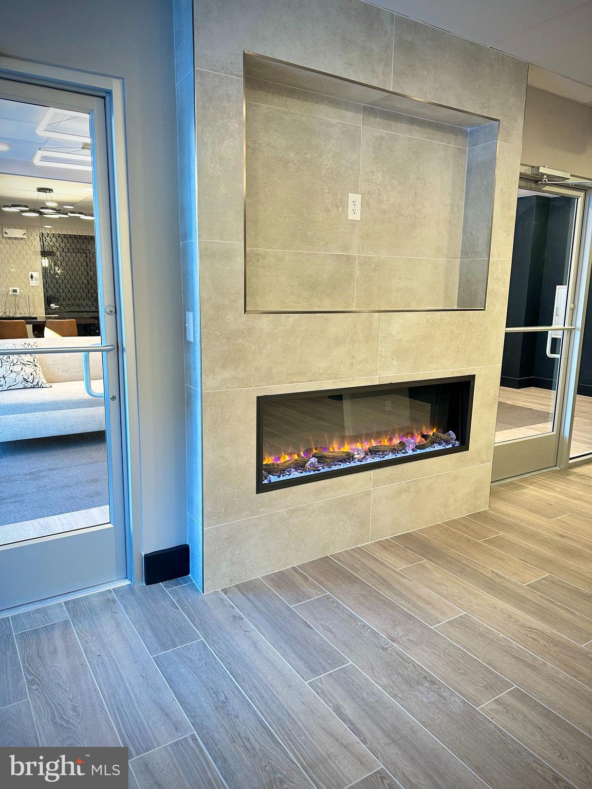 WAXPOOL CROSSING - Residential Lease