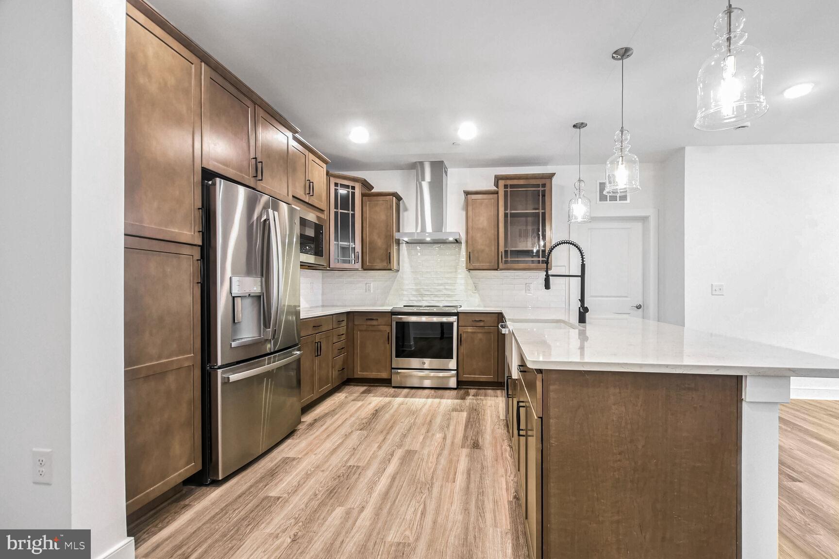 WAXPOOL CROSSING - Residential Lease