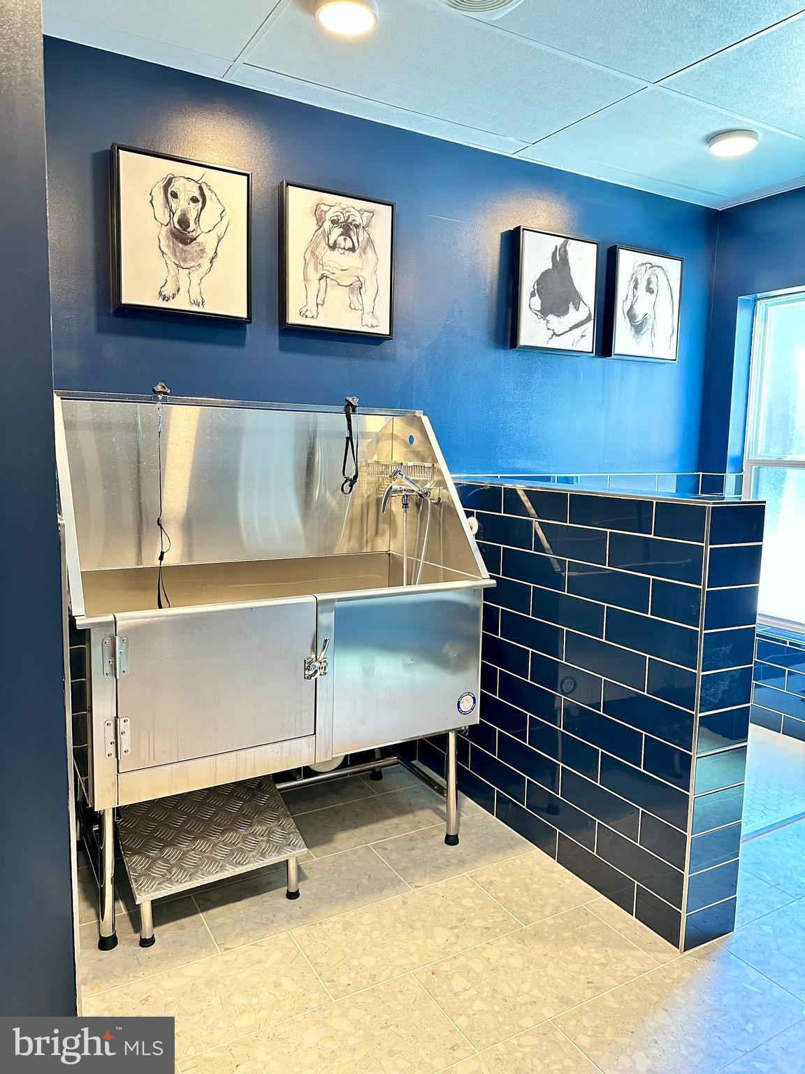 WAXPOOL CROSSING - Residential Lease