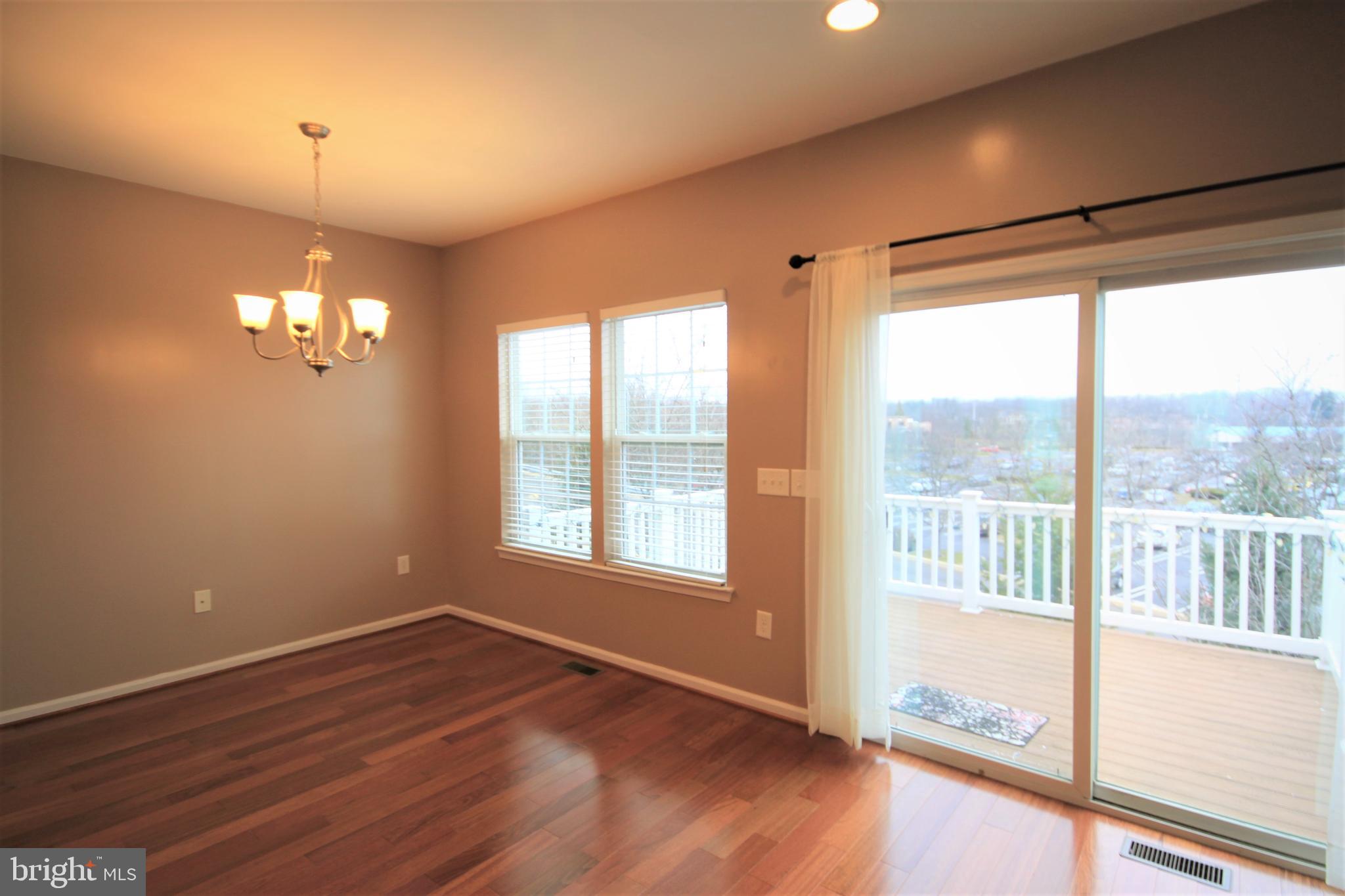 HIGHVIEW AT MONTGOME - Residential Lease