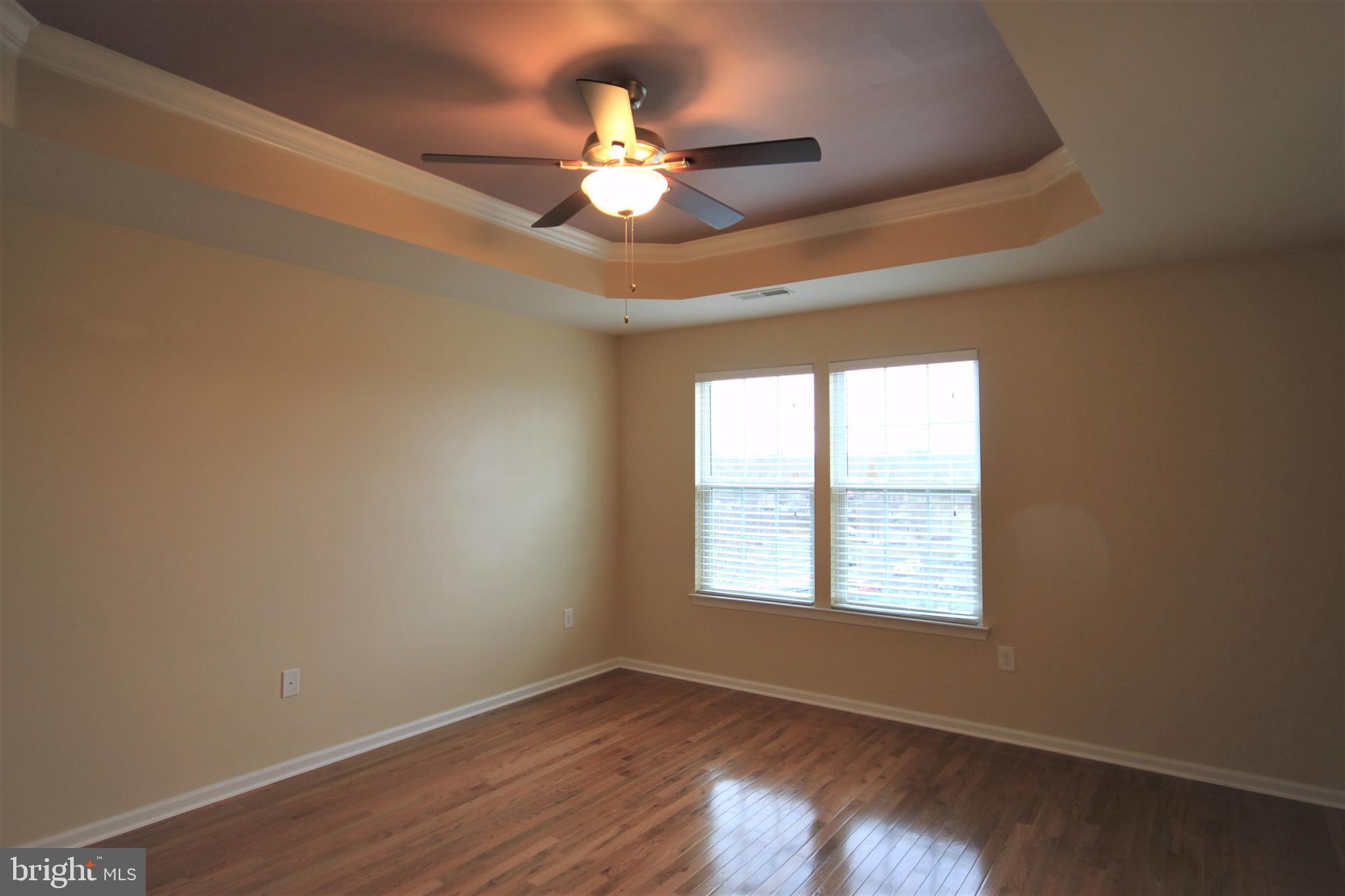 HIGHVIEW AT MONTGOME - Residential Lease