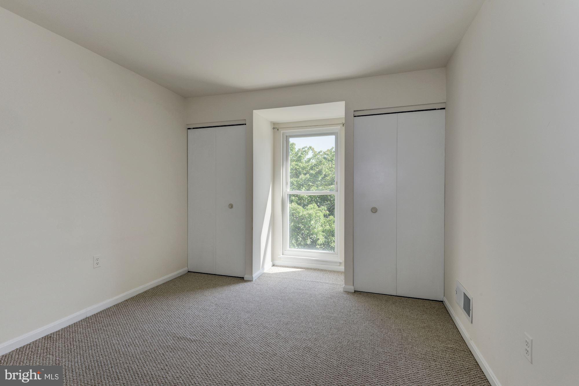 MILL CRK TOWNE EAST - Residential