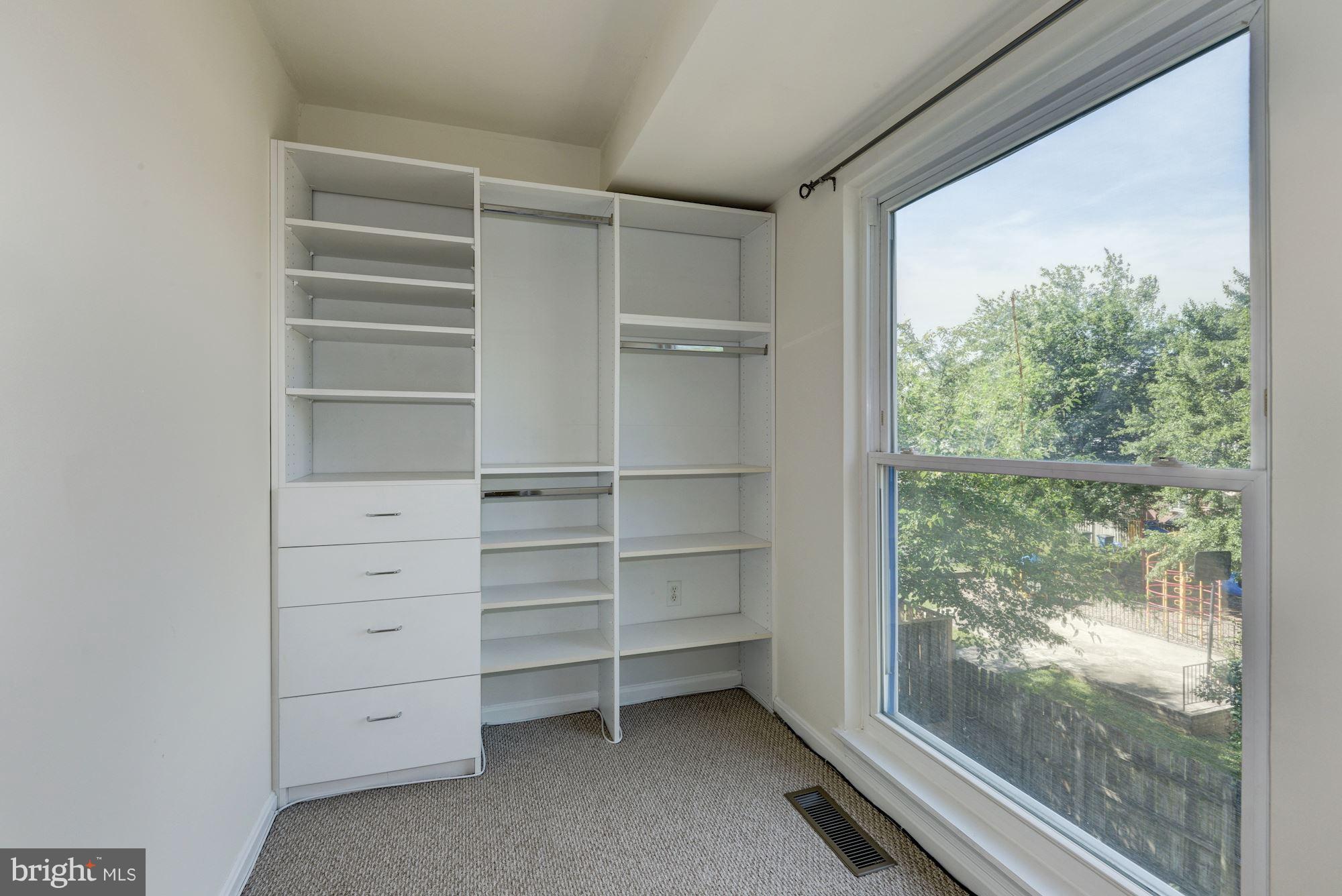 MILL CRK TOWNE EAST - Residential