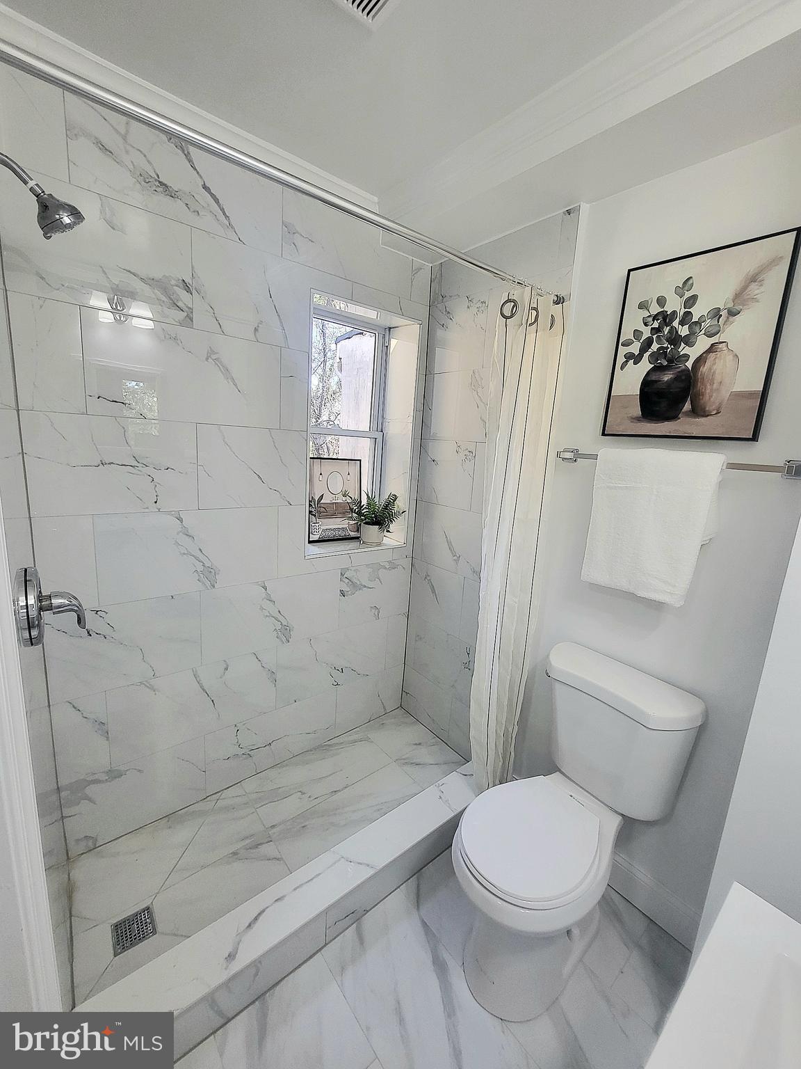 JOHNSTON SQUARE - Residential