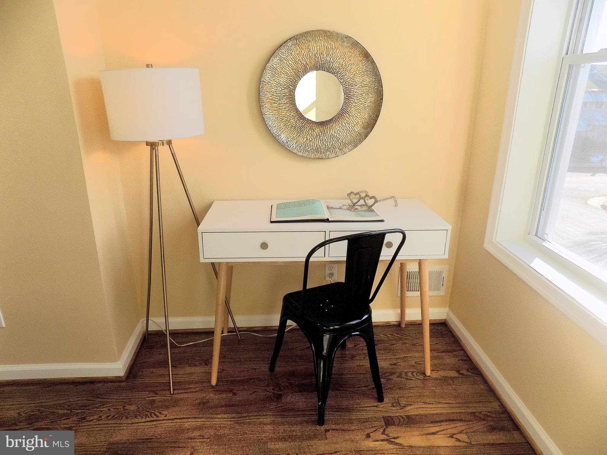 JOHNSTON SQUARE - Residential