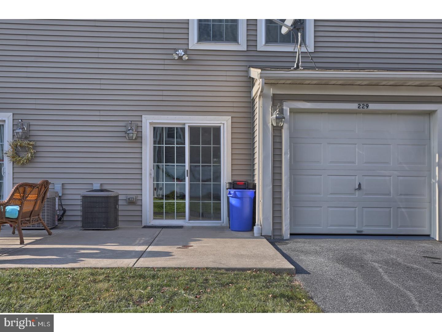 ROSEMONT - Residential