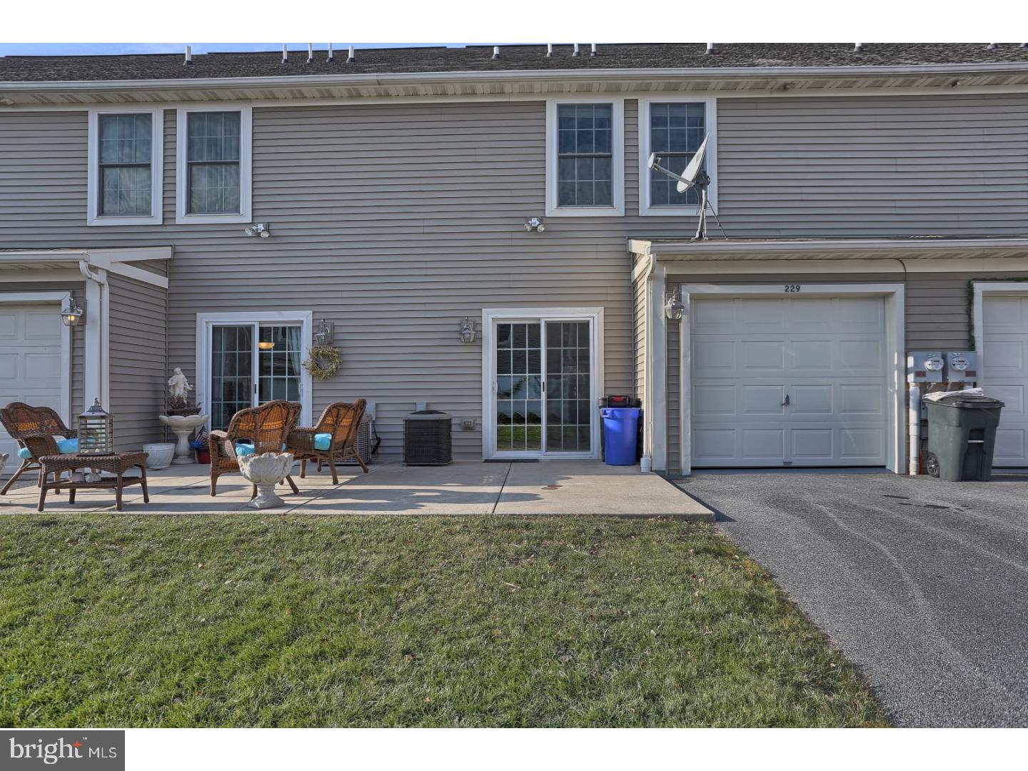 ROSEMONT - Residential