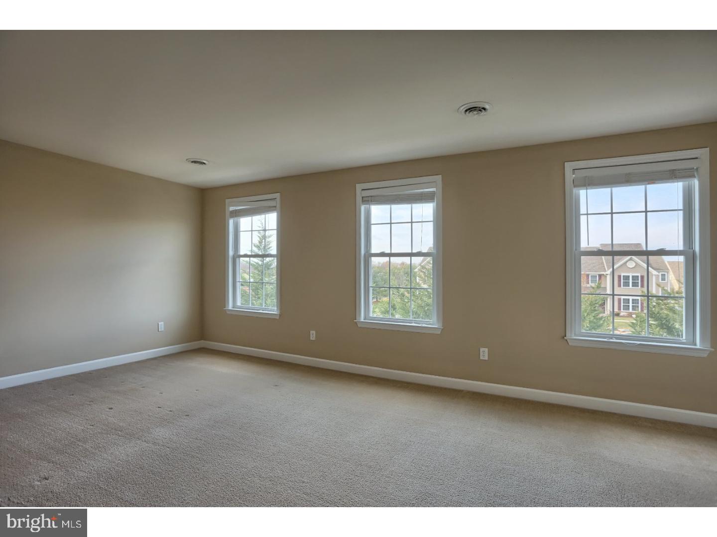 ROSEMONT - Residential