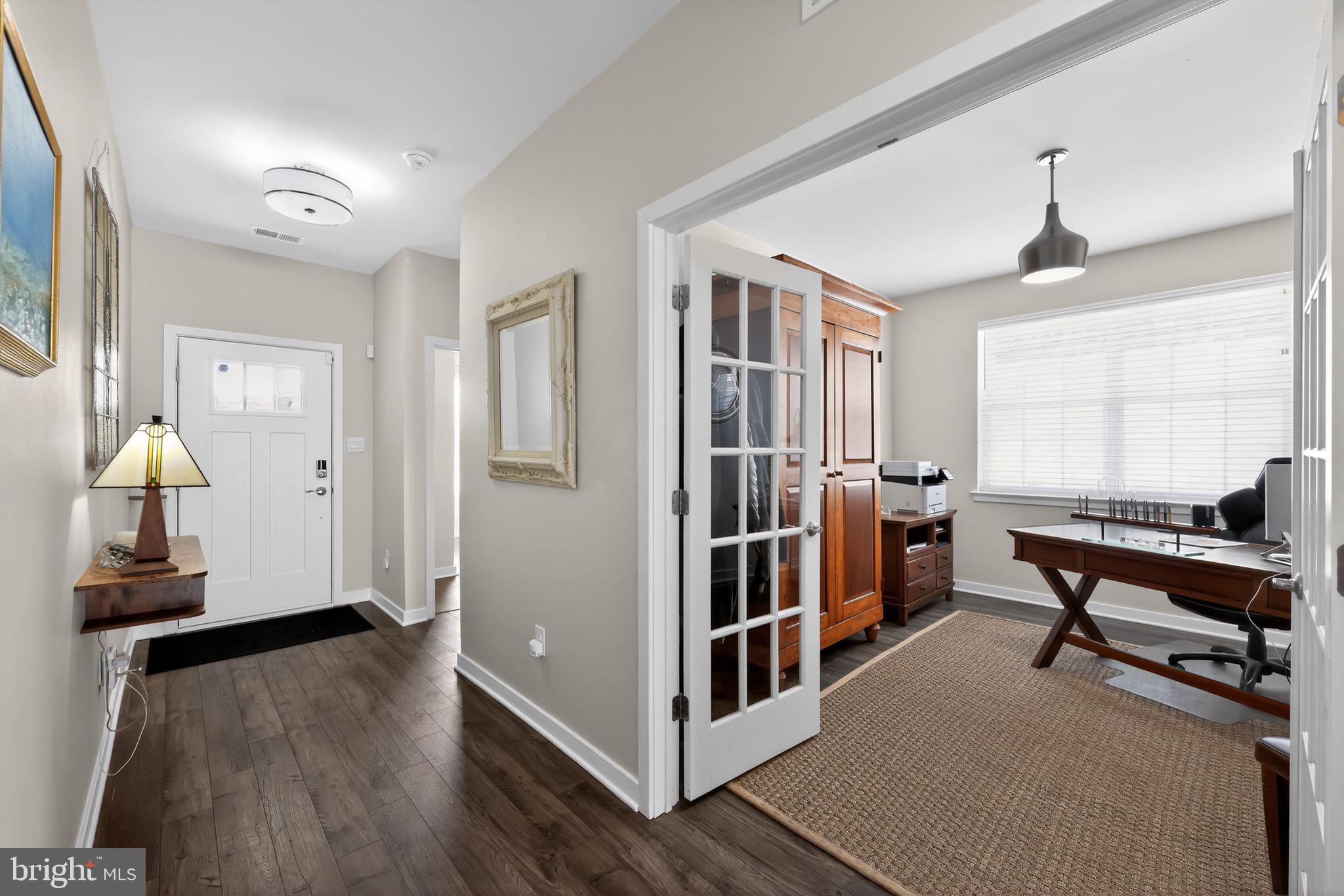 203 CONGRESSIONAL COURT